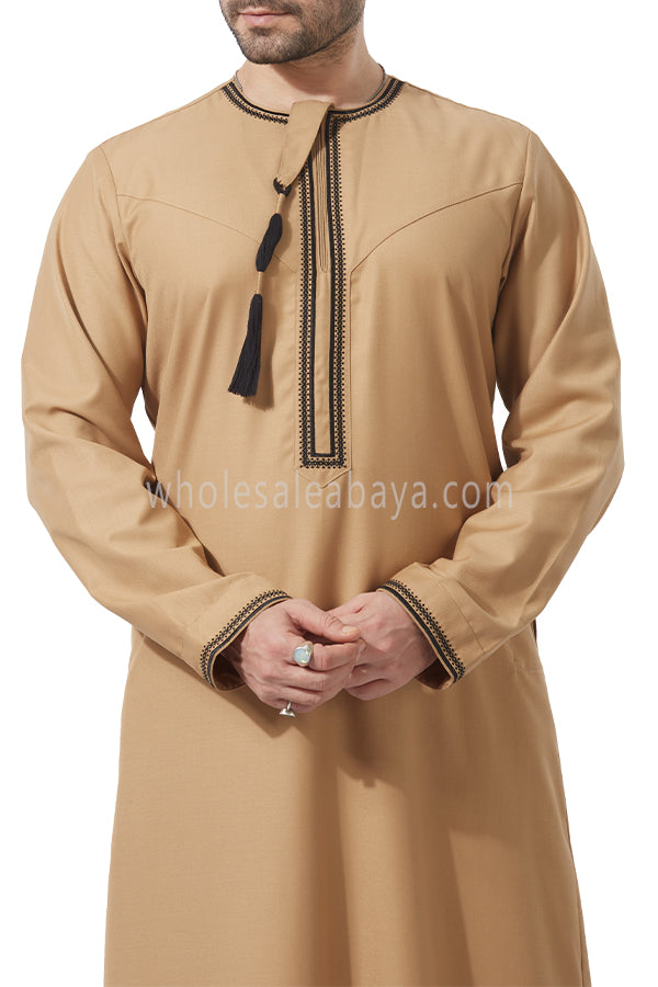 Embroidered Omani Thoube 90049 MR4 Gold