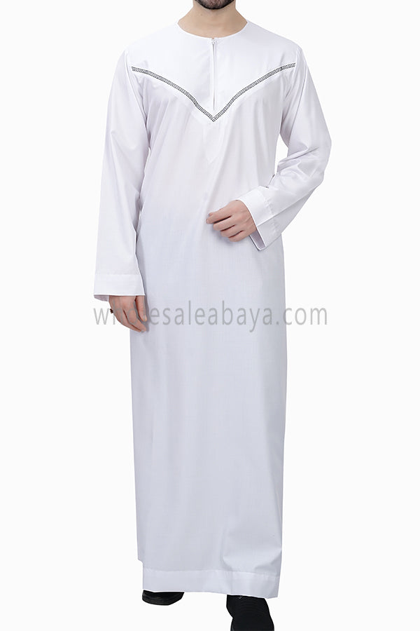 Men's Omani Style Thoube with Embroidery 90018