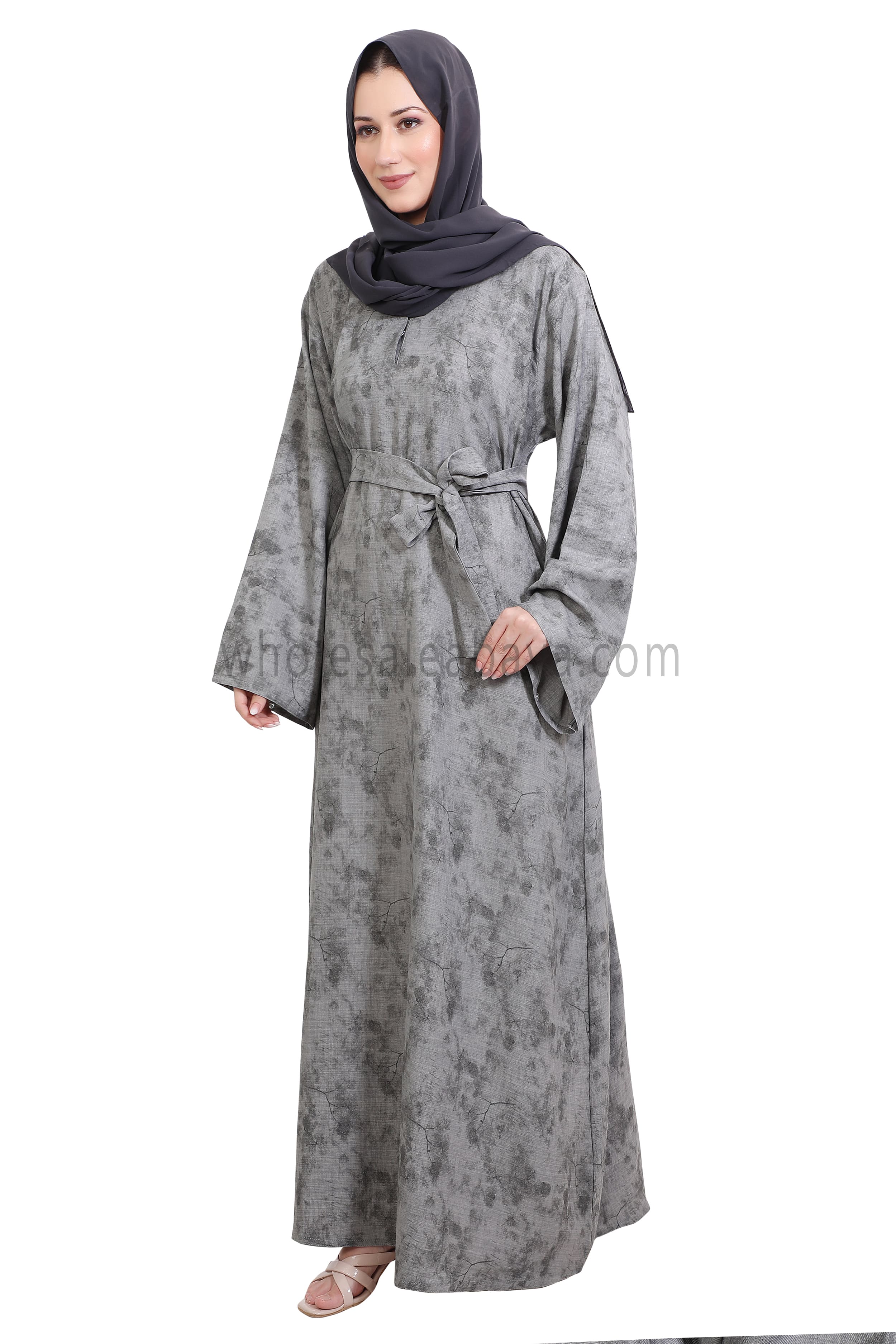 Linen Foil Jacquard Closed Abaya
