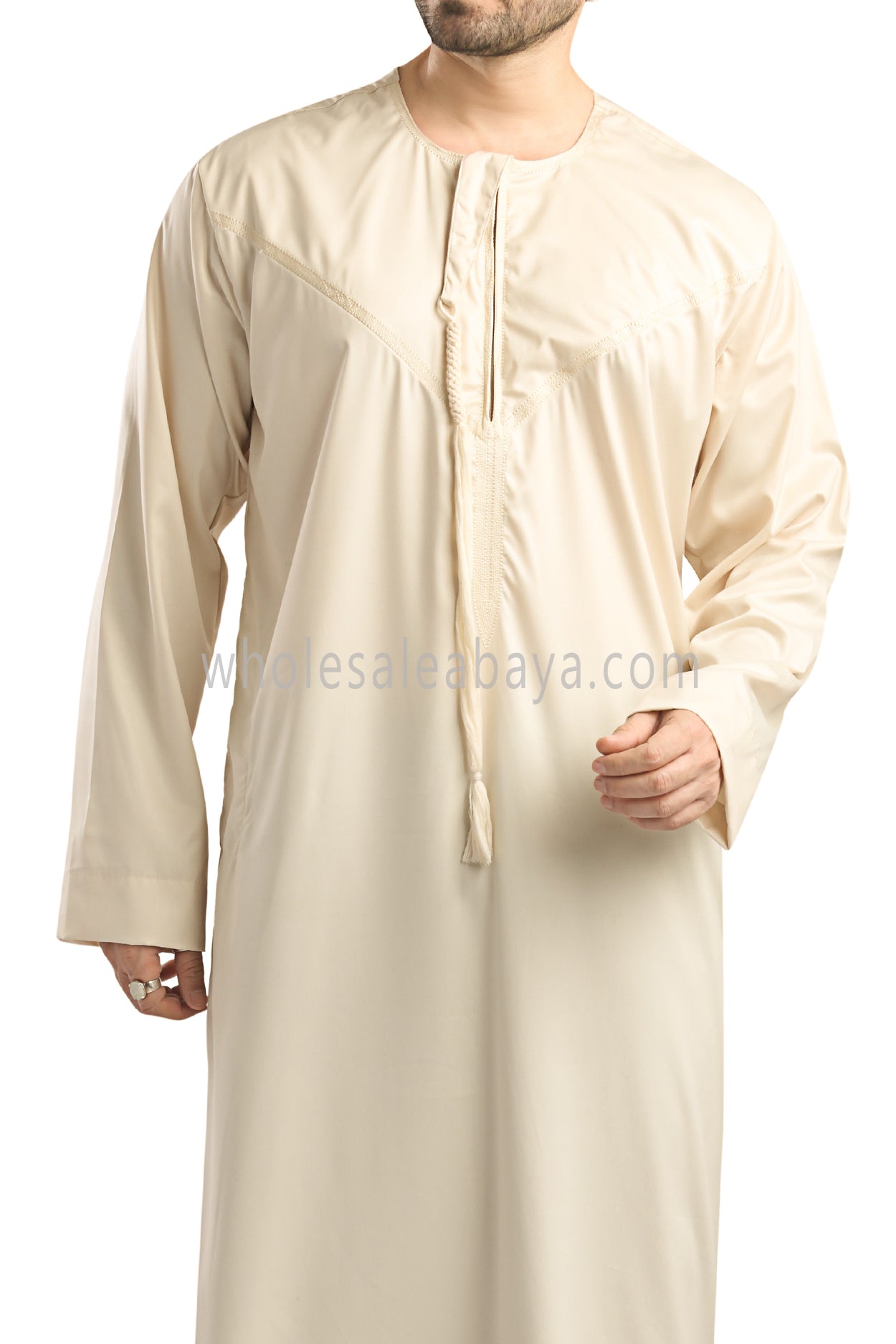 Men's Shiny Omani Thoube with Designer Tassel Cream