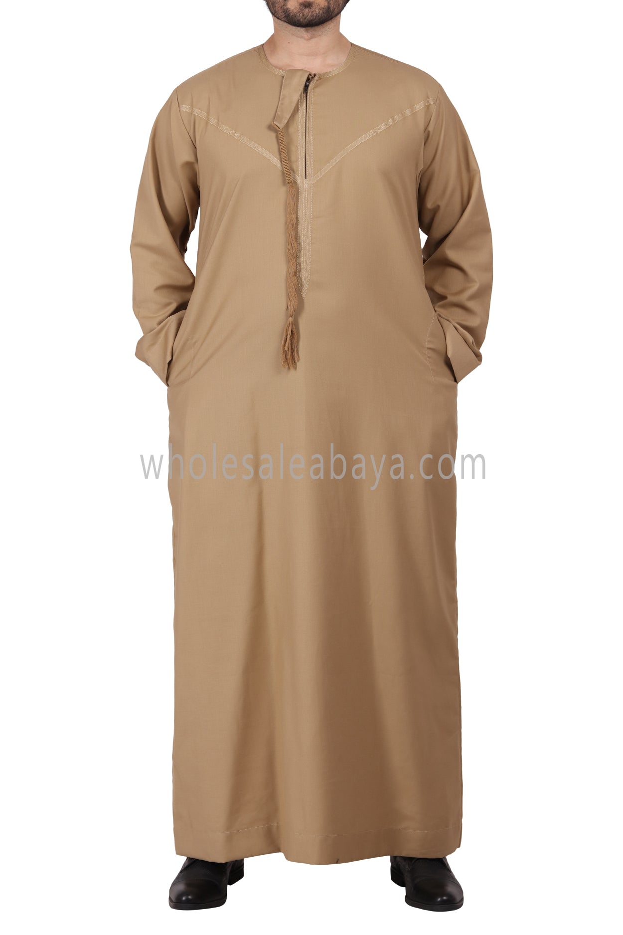 Premium Omani Thoube with Zip and Designer Tassel Gold Colour