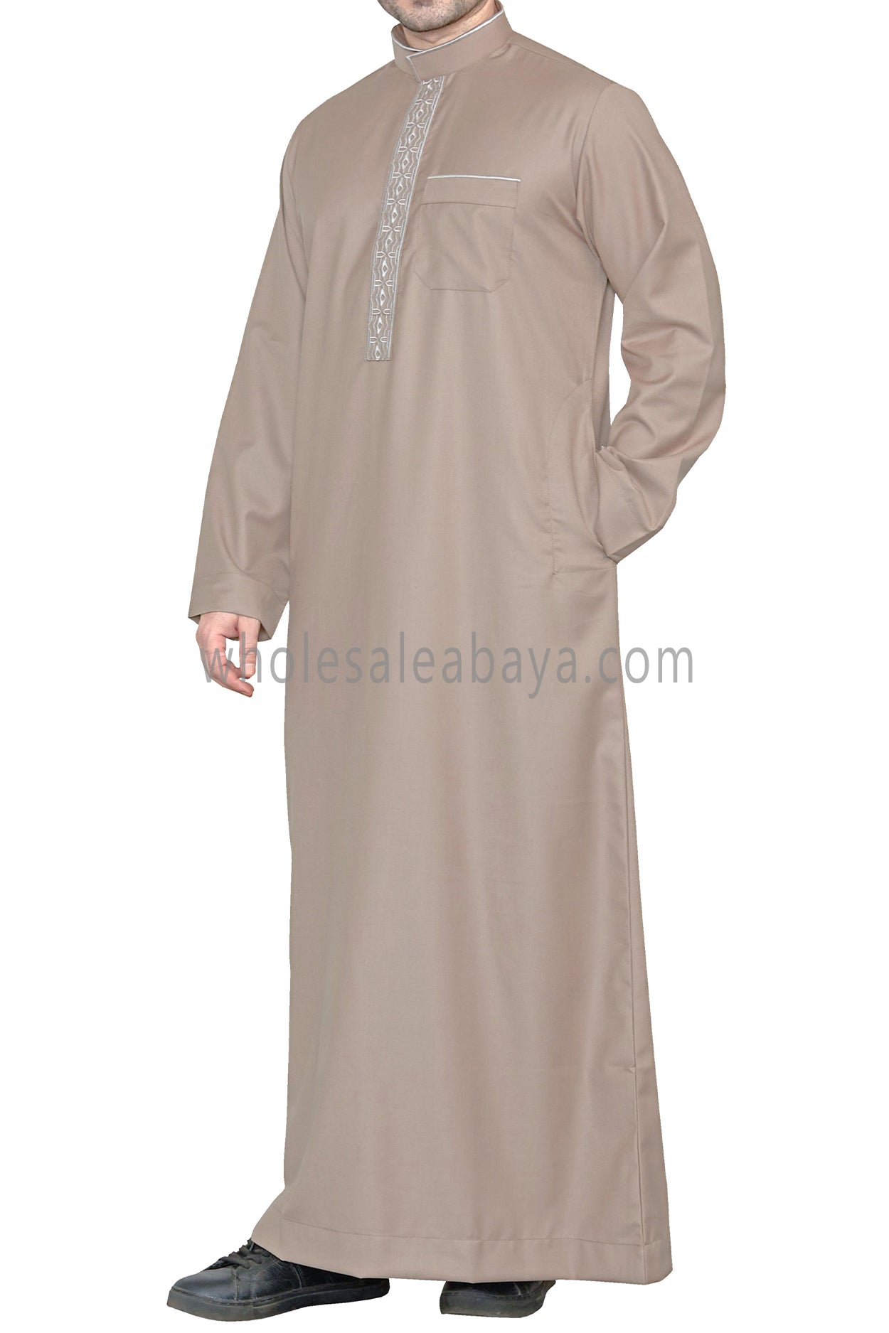 Elegant Men's Collar Thoube With Embroidery Caramel Brown