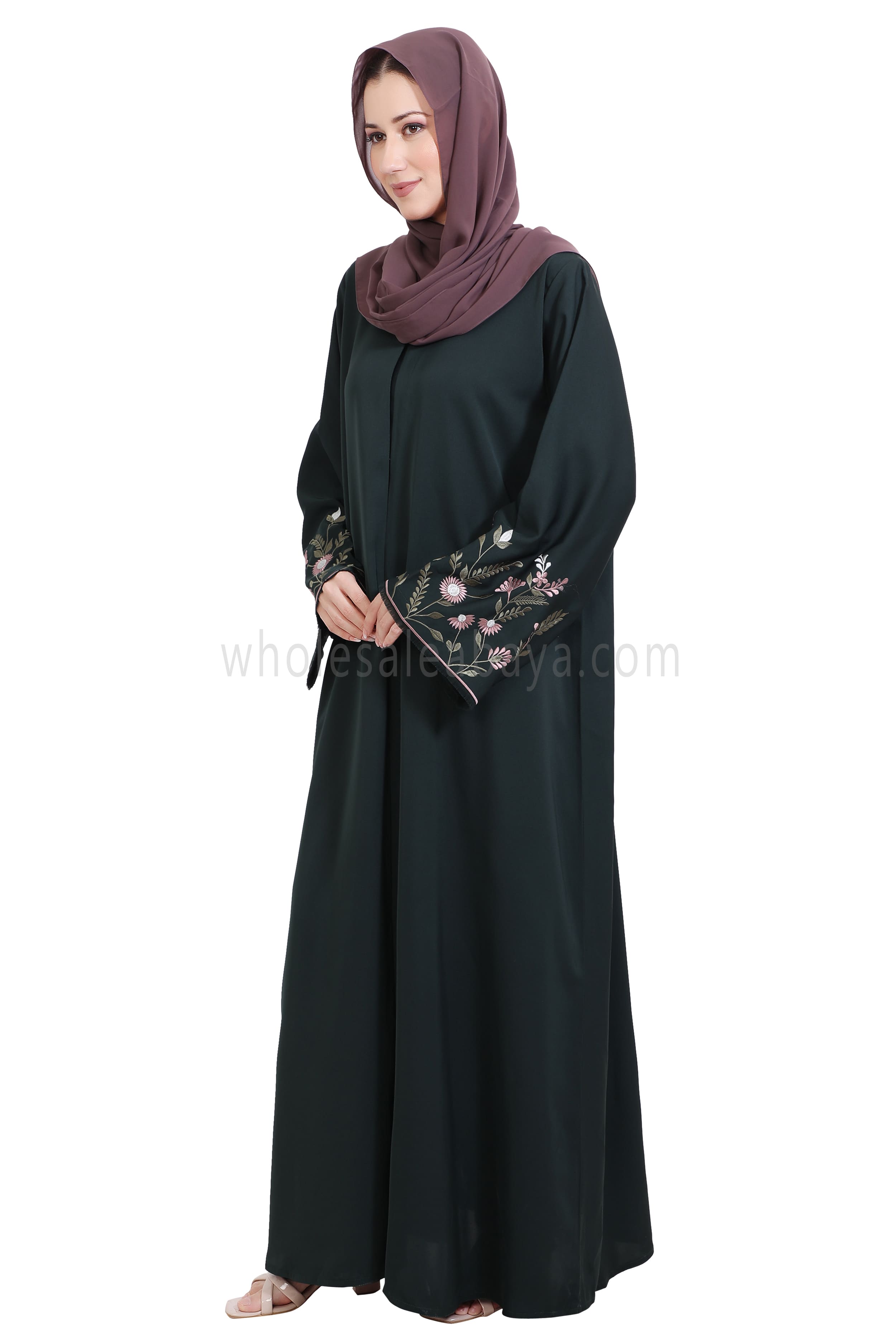 Nida Open Abaya With Embroidered Sleeves