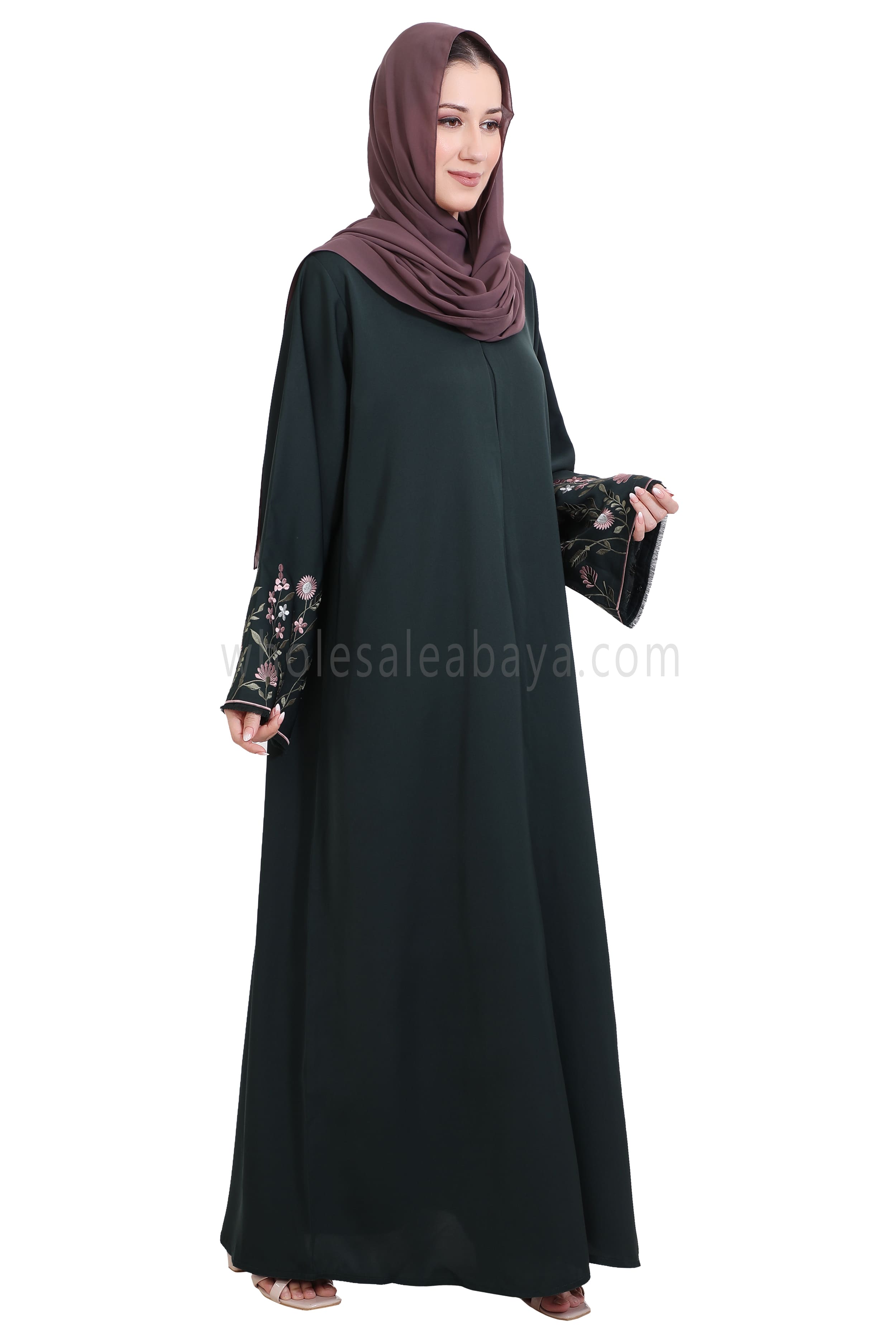Nida Open Abaya With Embroidered Sleeves