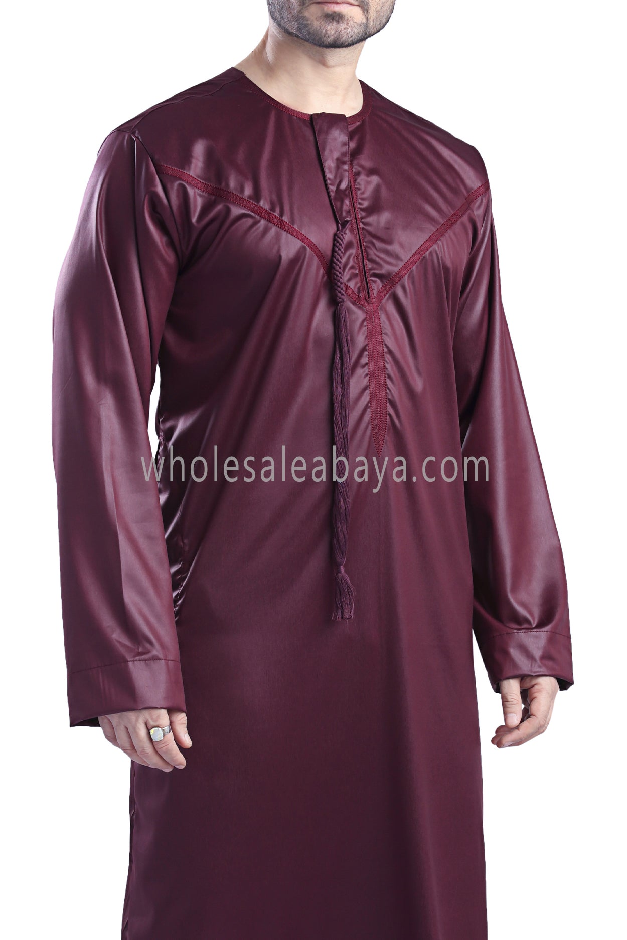 Men's Shiny Omani Thoube with Designer Tassel Burgundy