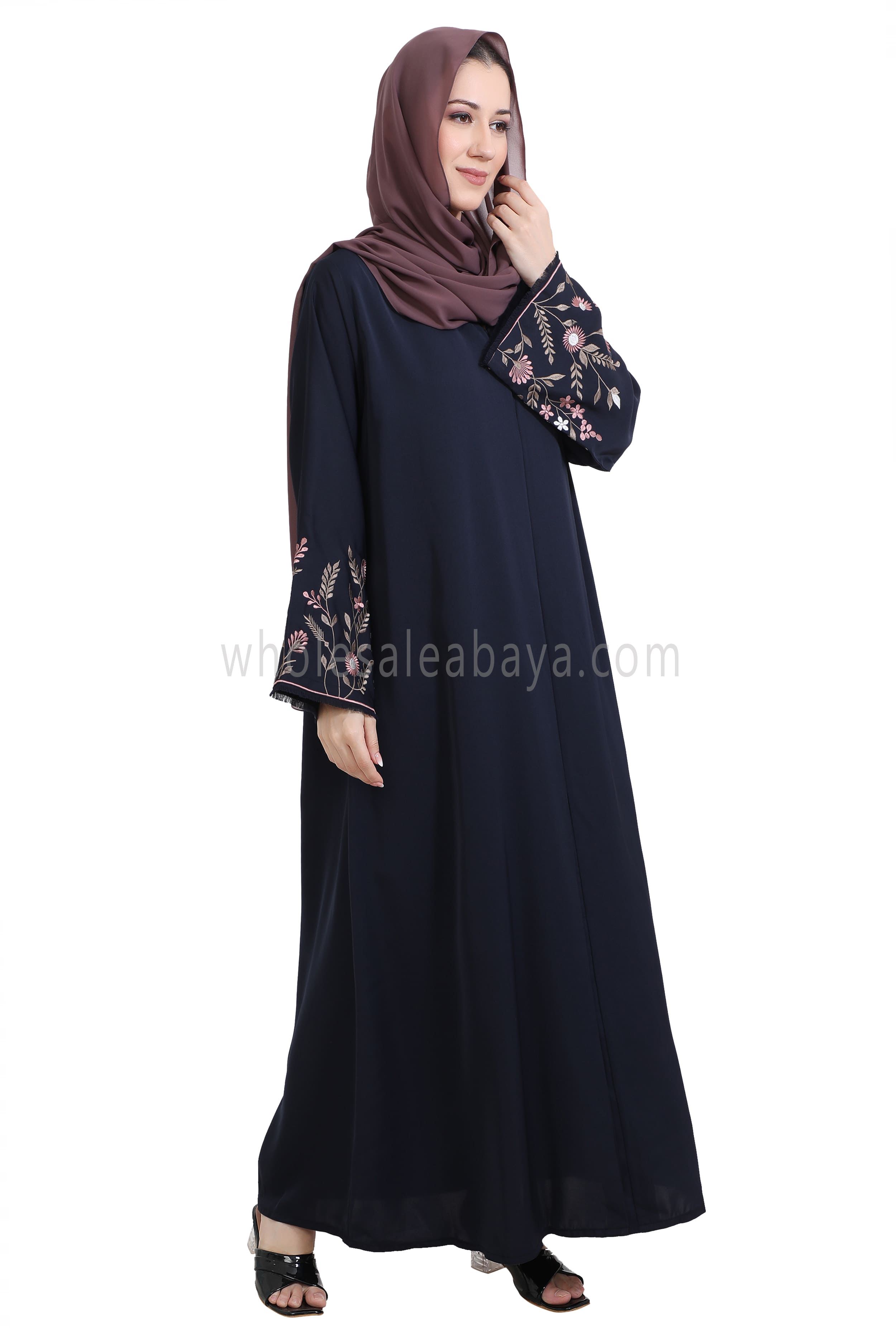 Nida Open Abaya With Embroidered Sleeves