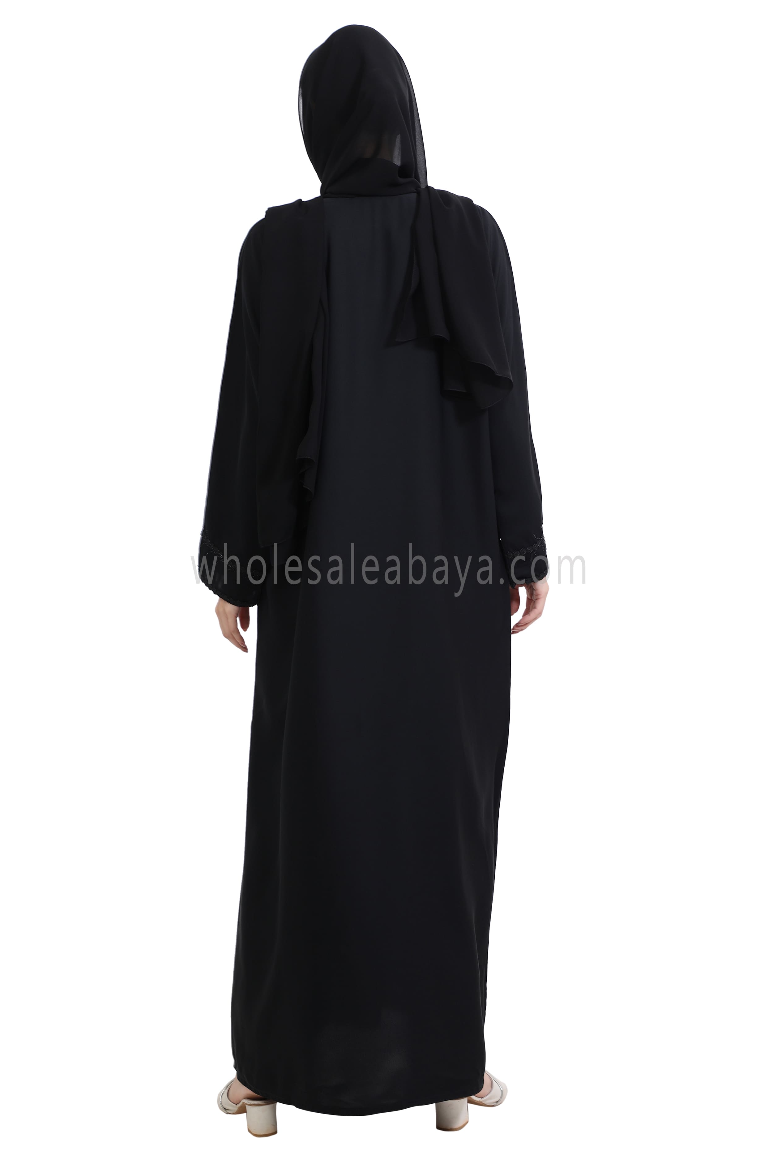 Closed Abaya with Lace and stonework