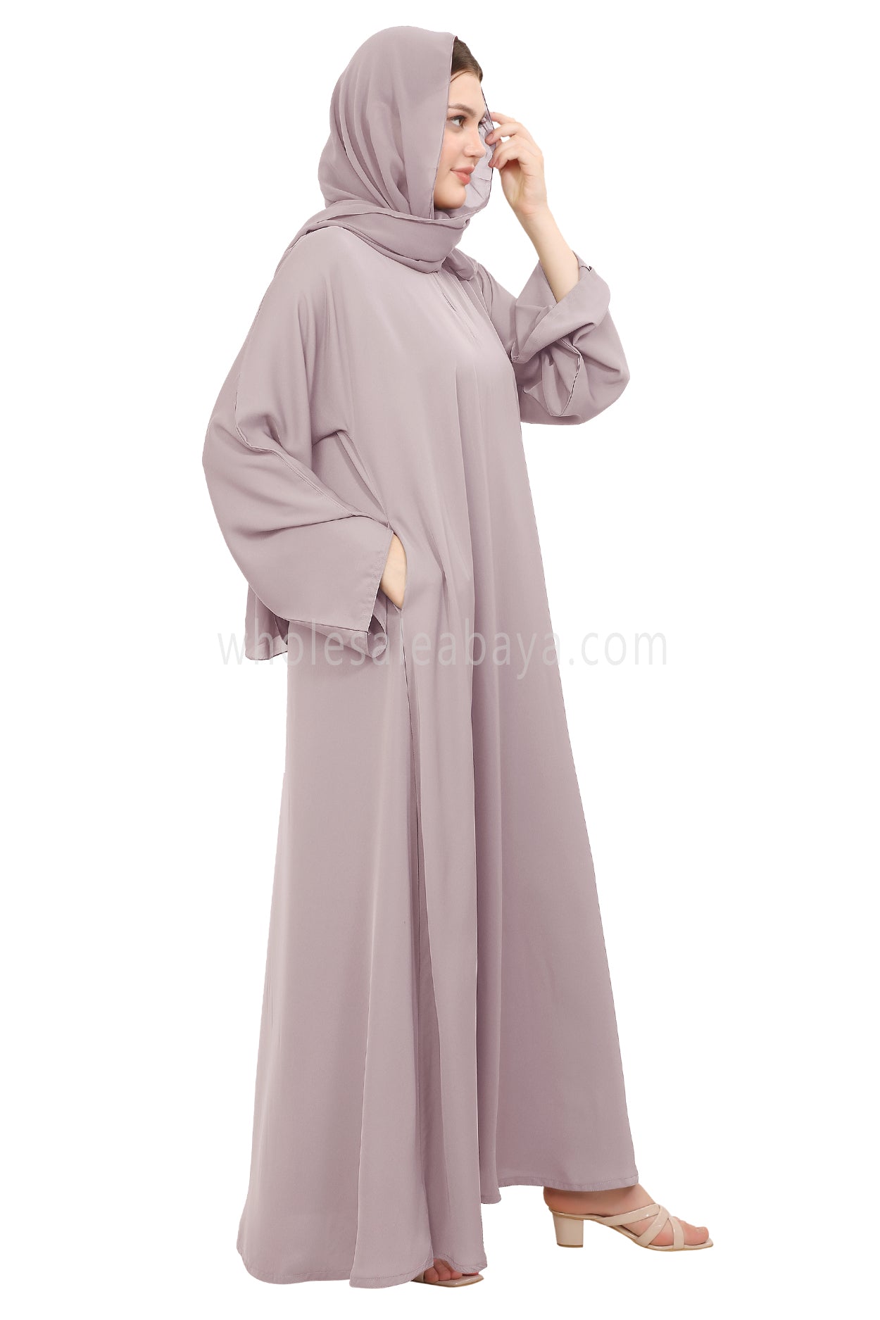 Plain Closed Abaya with Wide Sleeves 30418 Lilac Grey