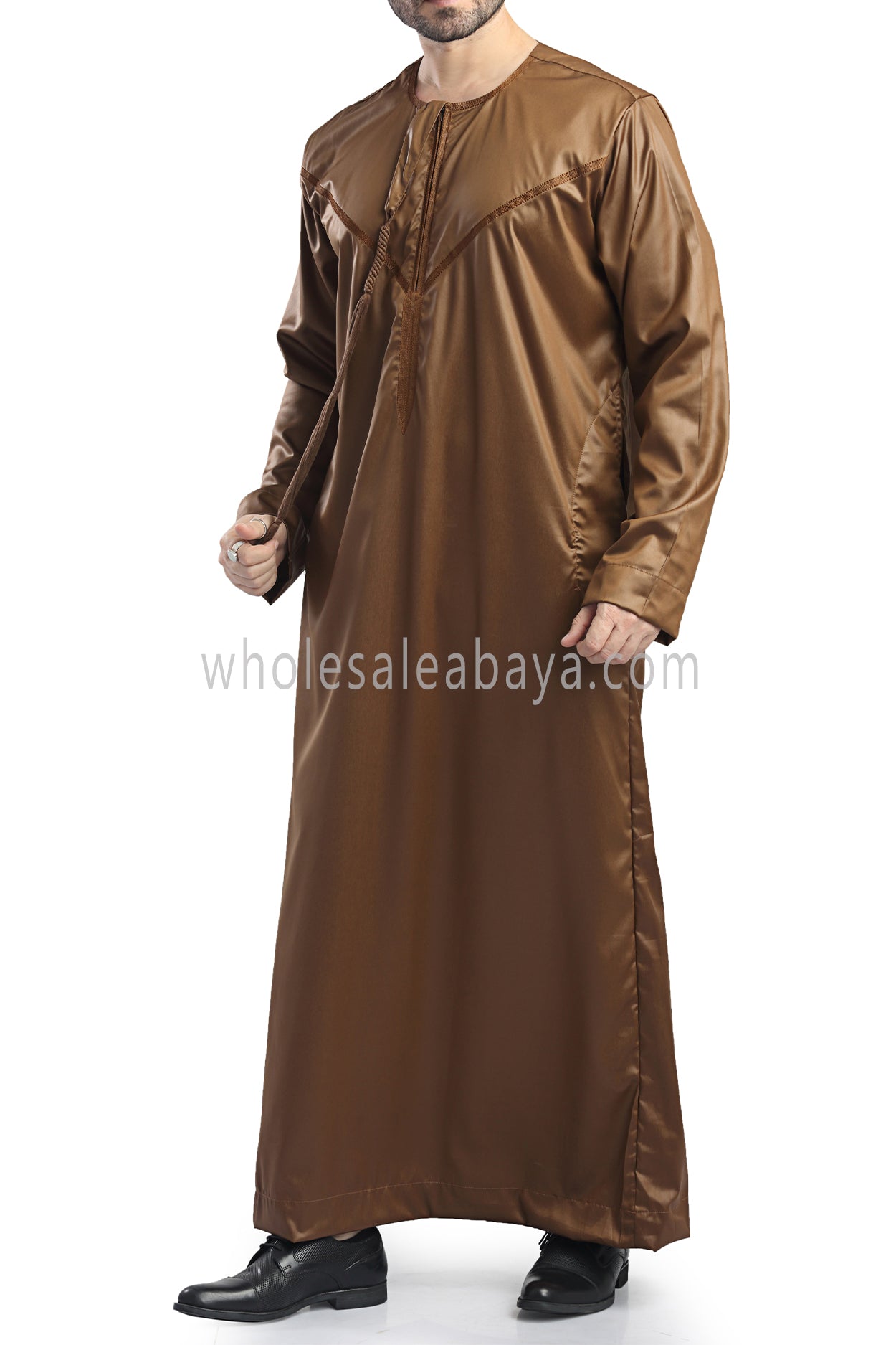 Men's Shiny Omani Thoube with Designer Tassel Copper Brown