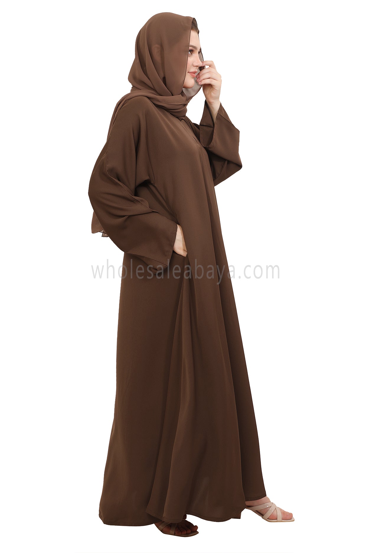 Plain Closed Abaya with Wide Sleeves 30418 Chestnut Brown