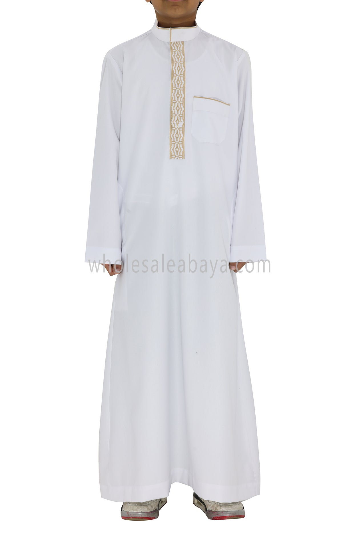 Boy's Elegant Collar Thoube With Embroidery