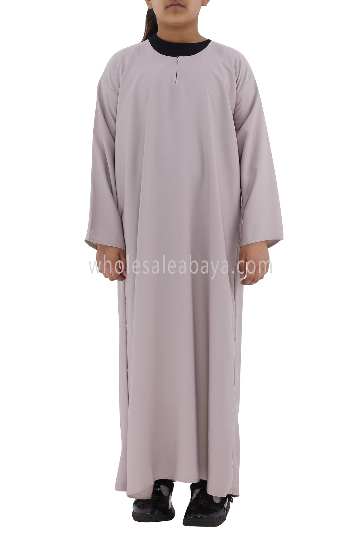 Girls Closed Plain Abaya With Straight Cut