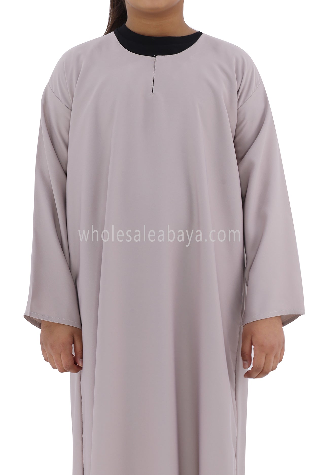 Girls Closed Plain Abaya With Straight Cut