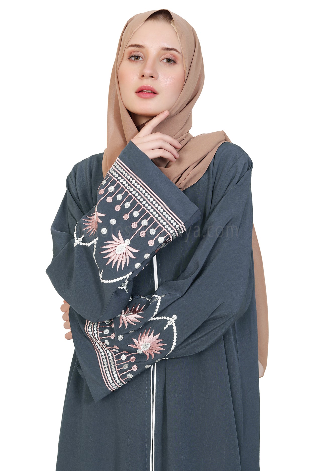 Open Abaya With Embroidered Sleeves 30527