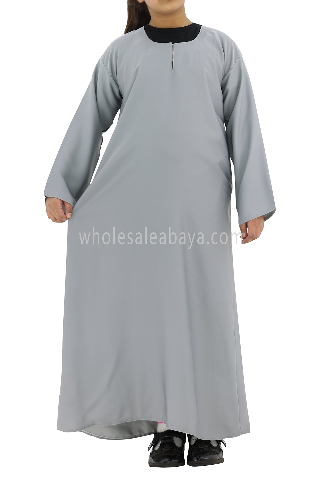 Girls Closed Plain Abaya With Straight Cut Light Grey