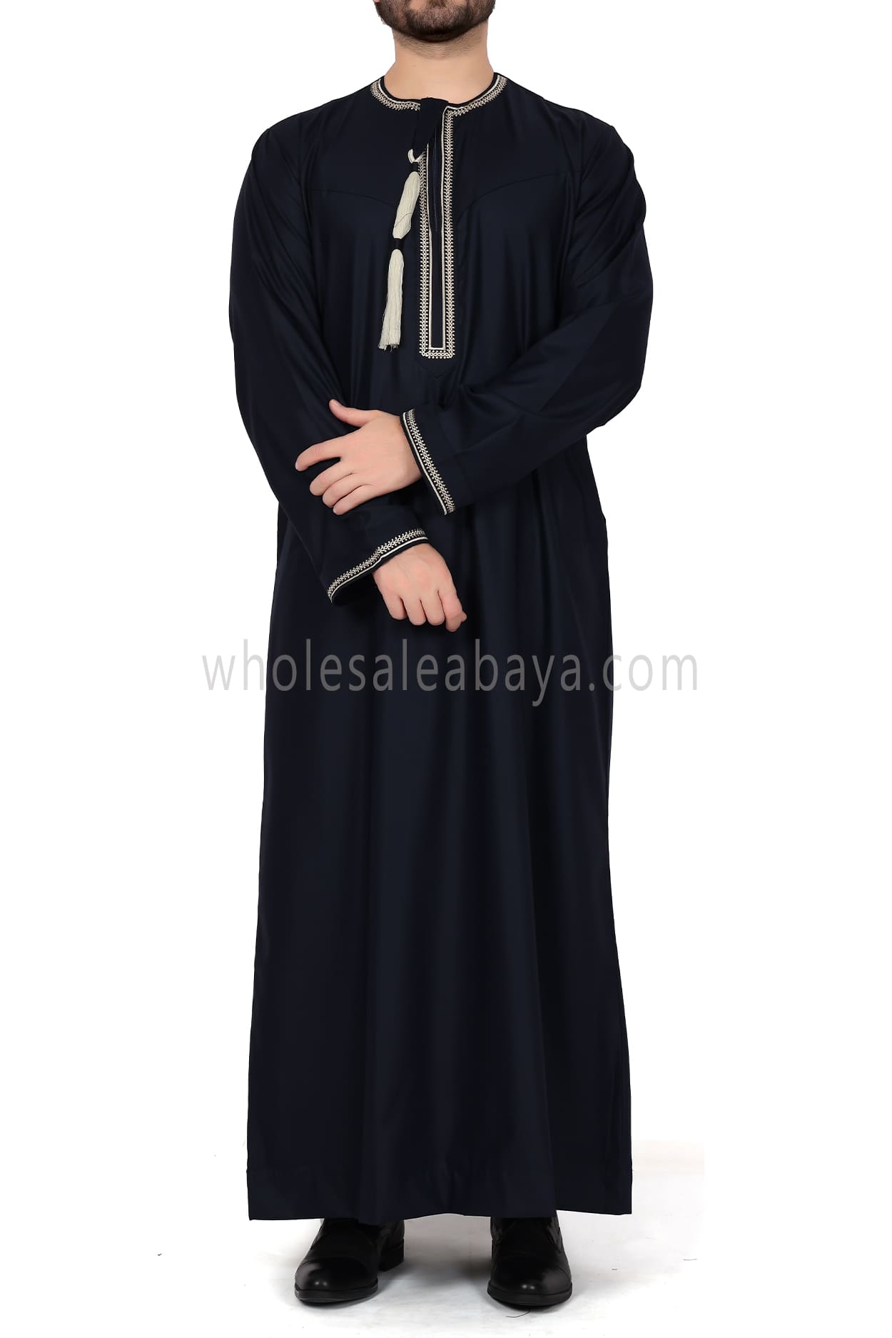 Embroidered Omani Thoube 90049