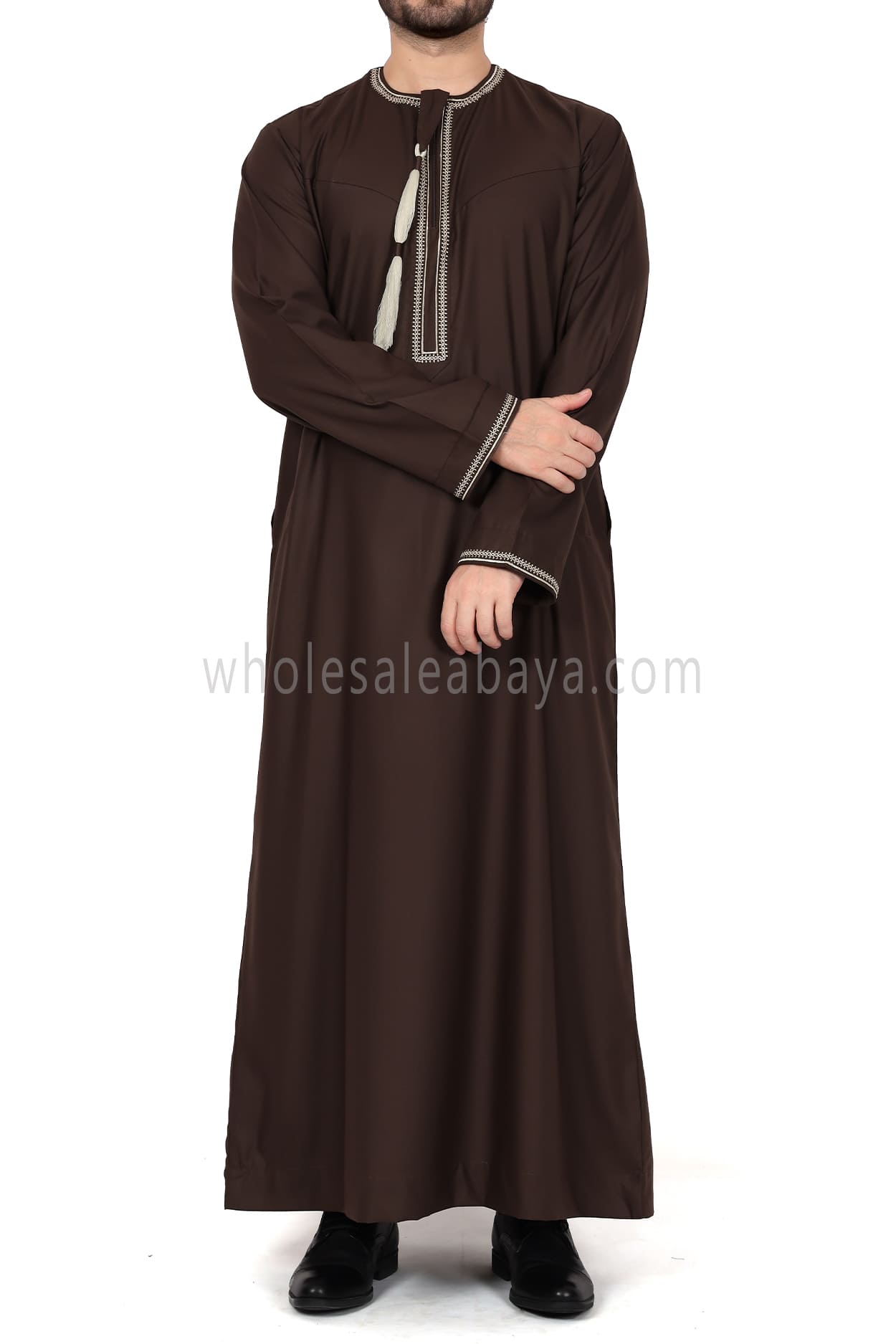 Embroidered Omani Thoube 90049