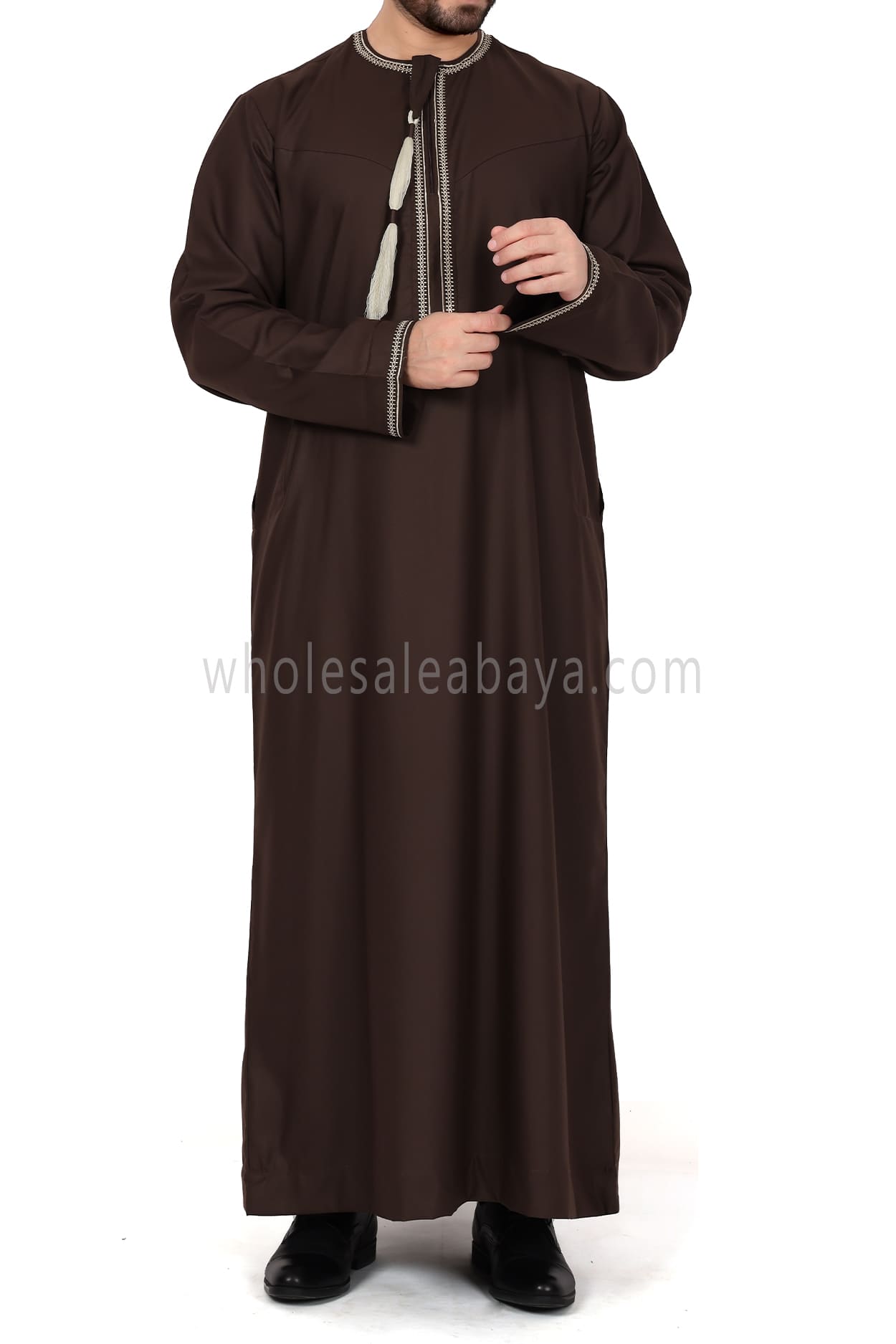 Embroidered Omani Thoube 90049