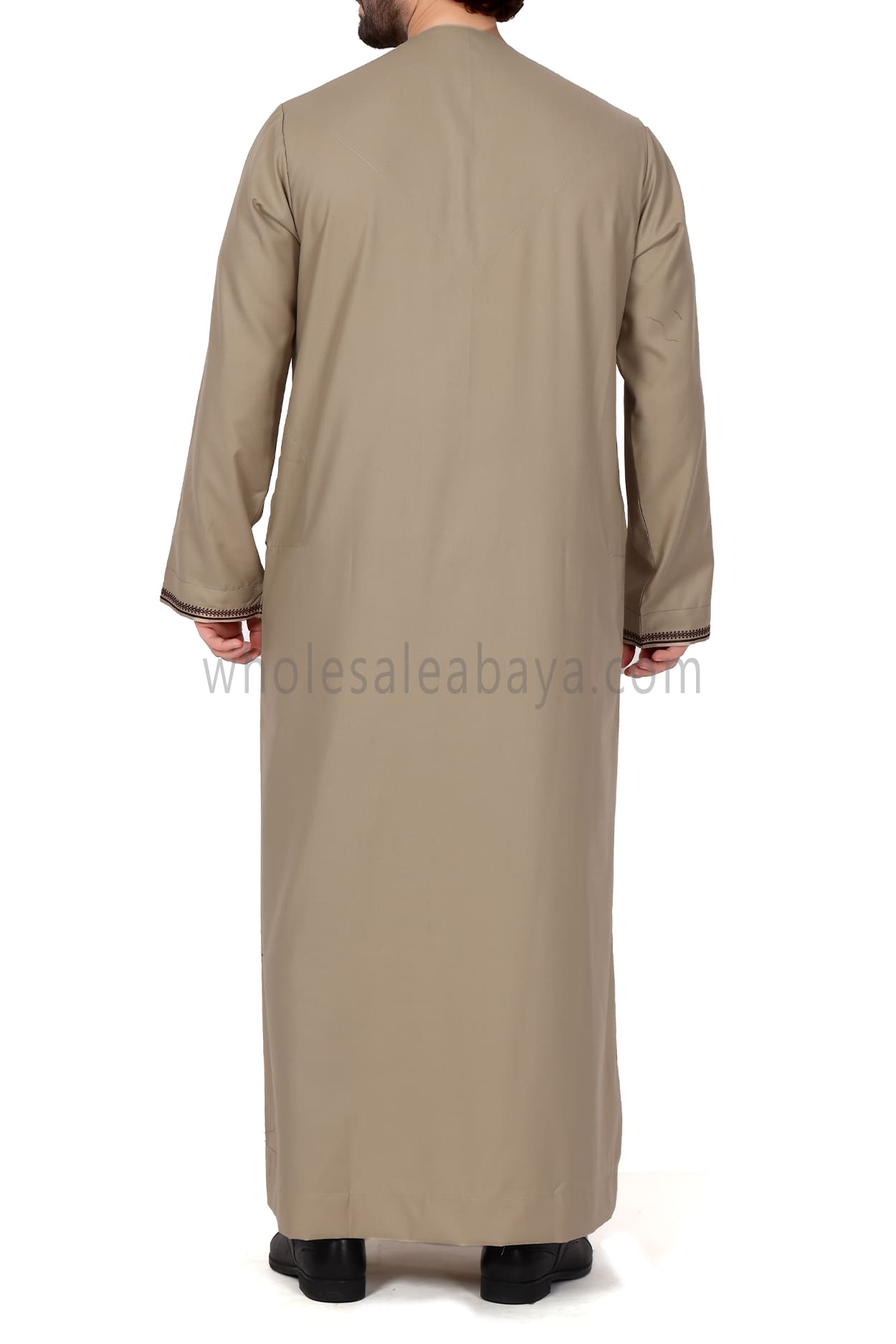 Embroidered Omani Thoube 90049