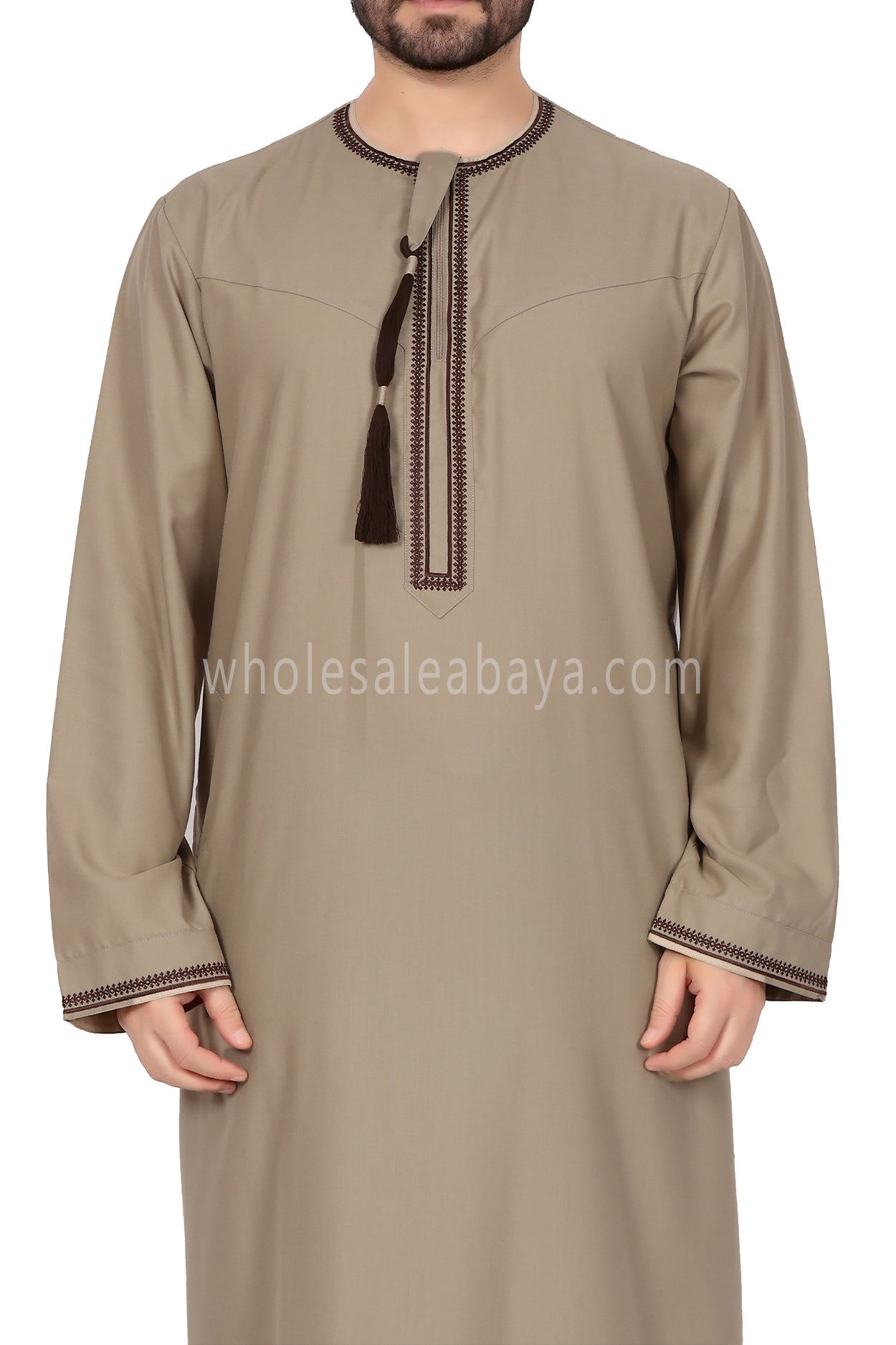 Embroidered Omani Thoube 90049