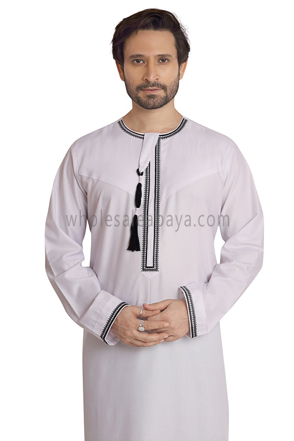 Men's Omani Thoube with Embroidery and Designer Tassel White