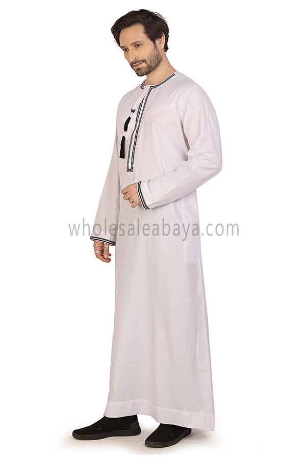 Men's Omani Thoube with Embroidery and Designer Tassel White