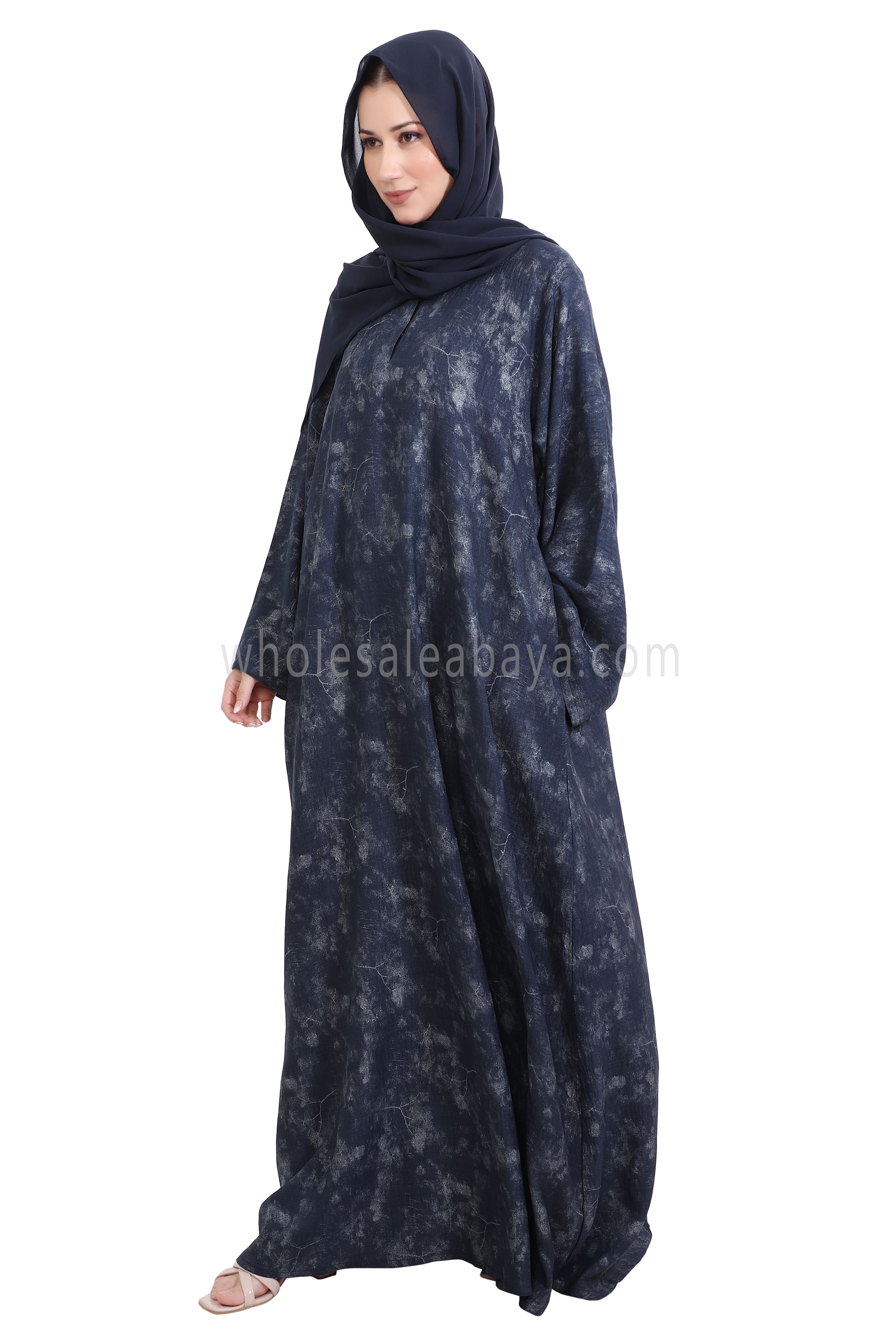 Linen Foil Jacquard Closed Abaya