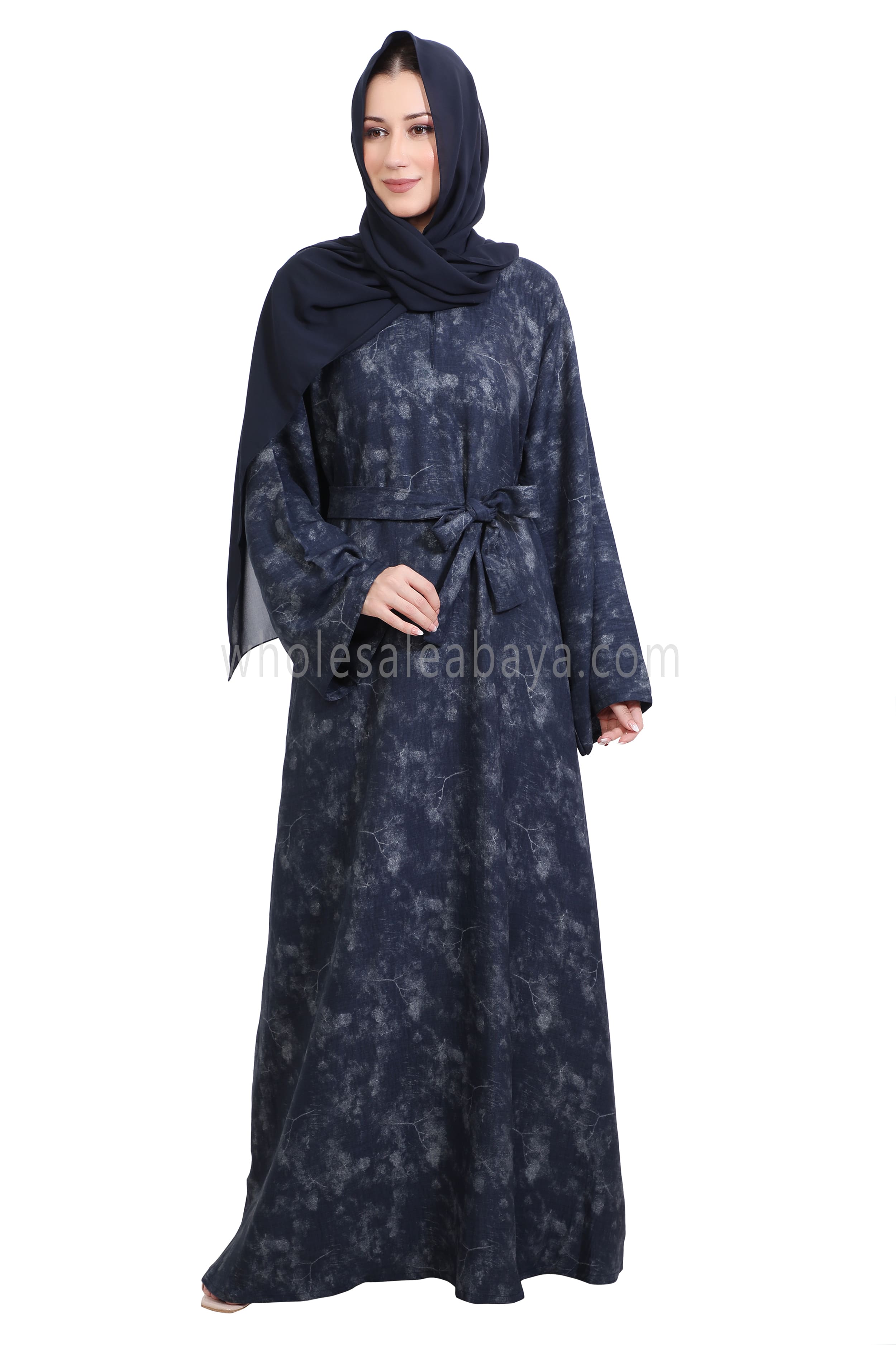 Linen Foil Jacquard Closed Abaya