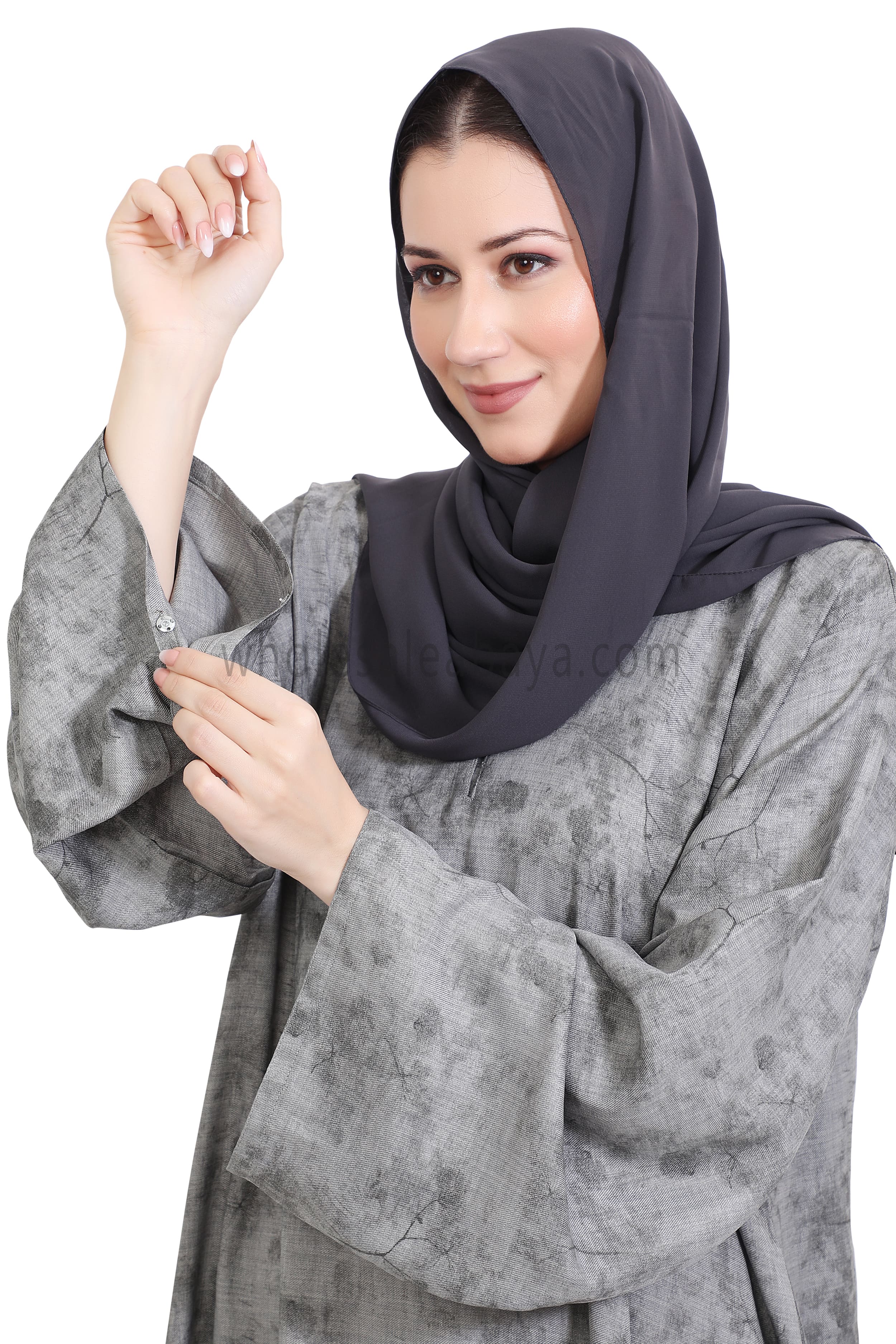 Linen Foil Jacquard Closed Abaya