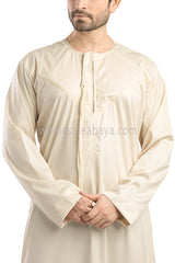 Men's Shiny Omani Thoube with Designer Tassel Cream