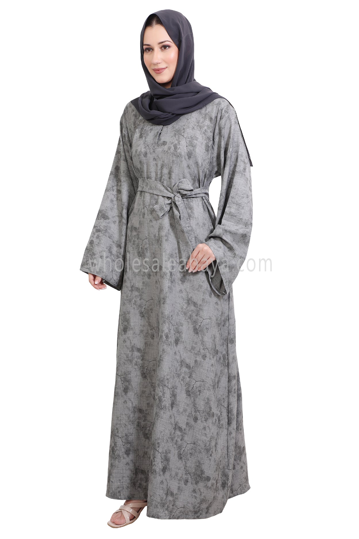 Linen Foil Jacquard Closed Abaya