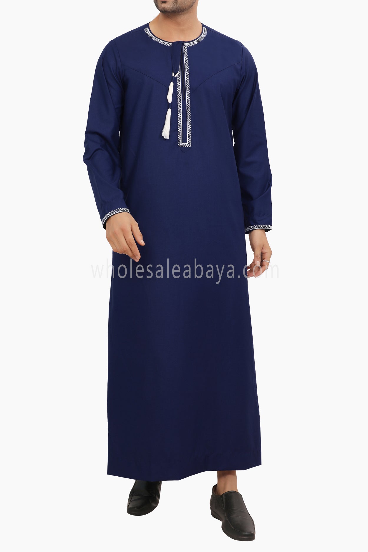 Men's Embroidered Omani Thoube With Tassel 90074 Ink Blue