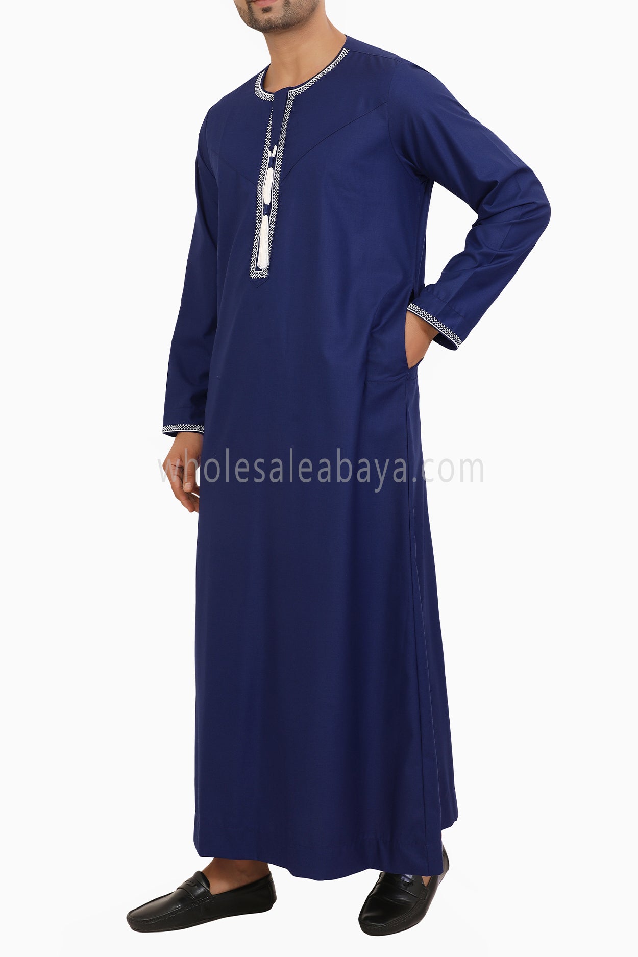 Men's Embroidered Omani Thoube With Tassel 90074 Ink Blue