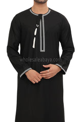 Men's Embroidered Omani Thoube With Tassel 90074 Black
