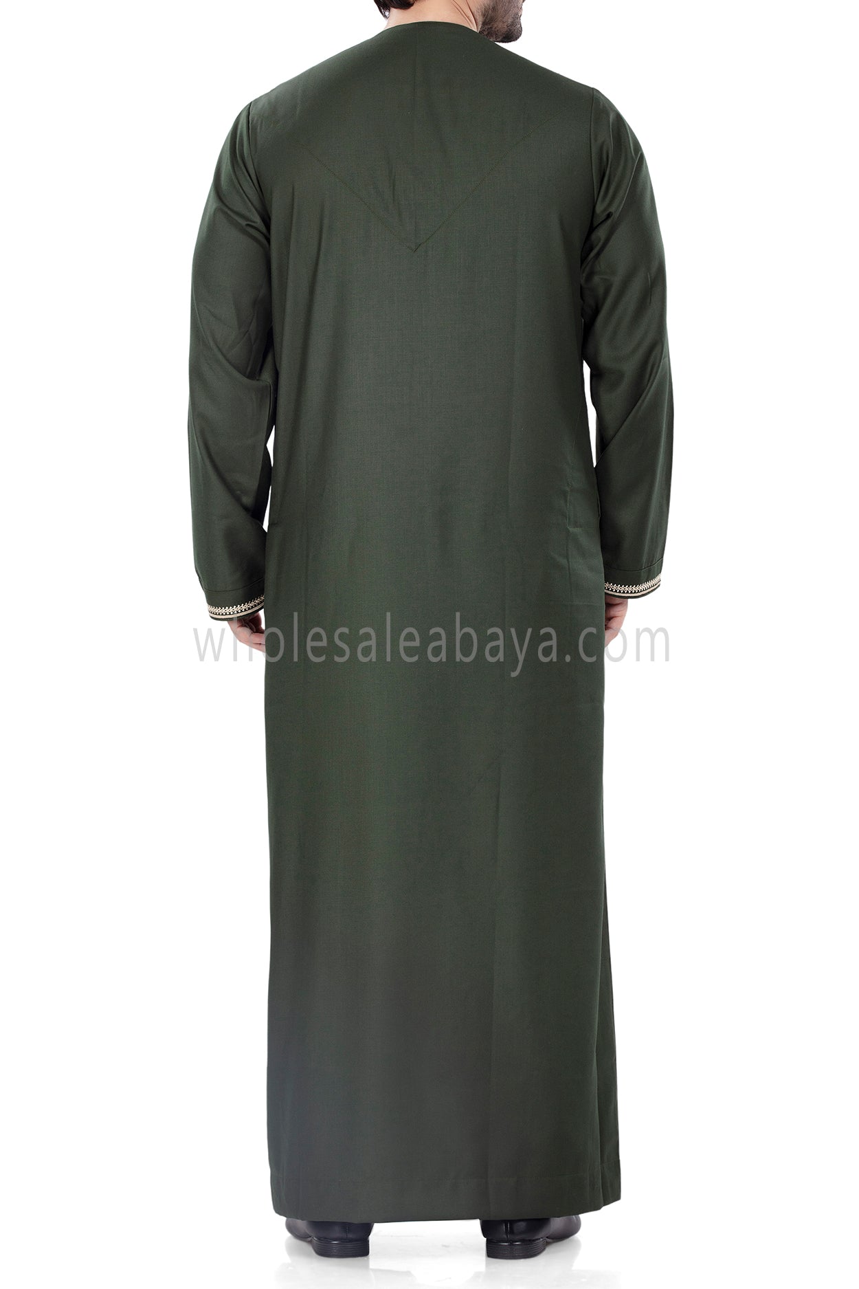 Men's Omani Thoube with Embroidery and Designer Tassel Forest