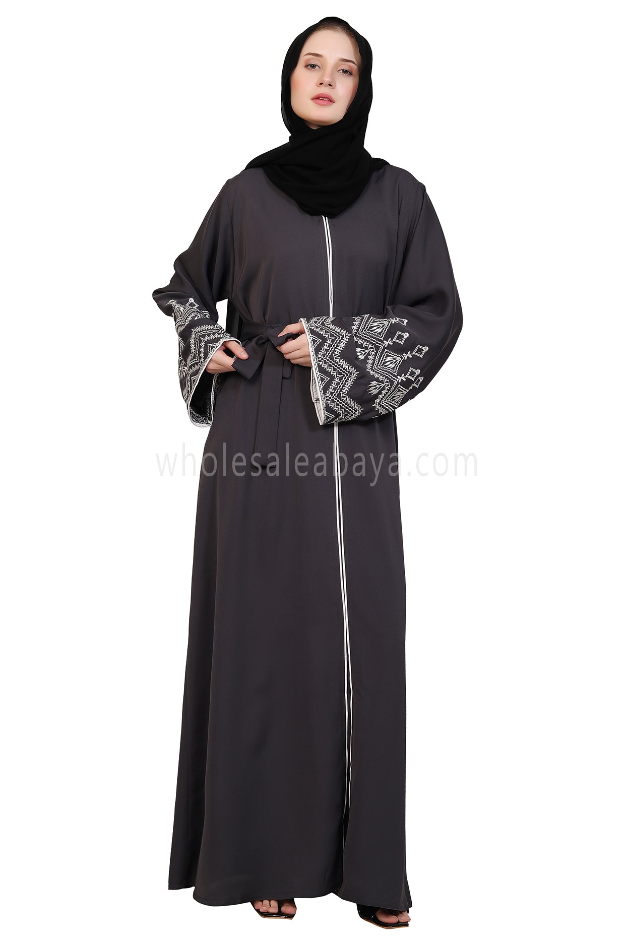 Nida Open Abaya With Embroidered Sleeves