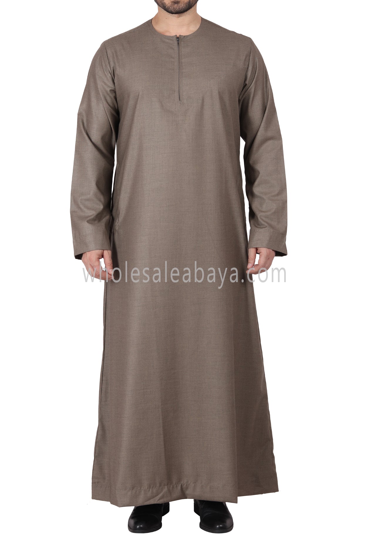 Men's Classic Plain Omani Thoube With Front Zip Dark Brown