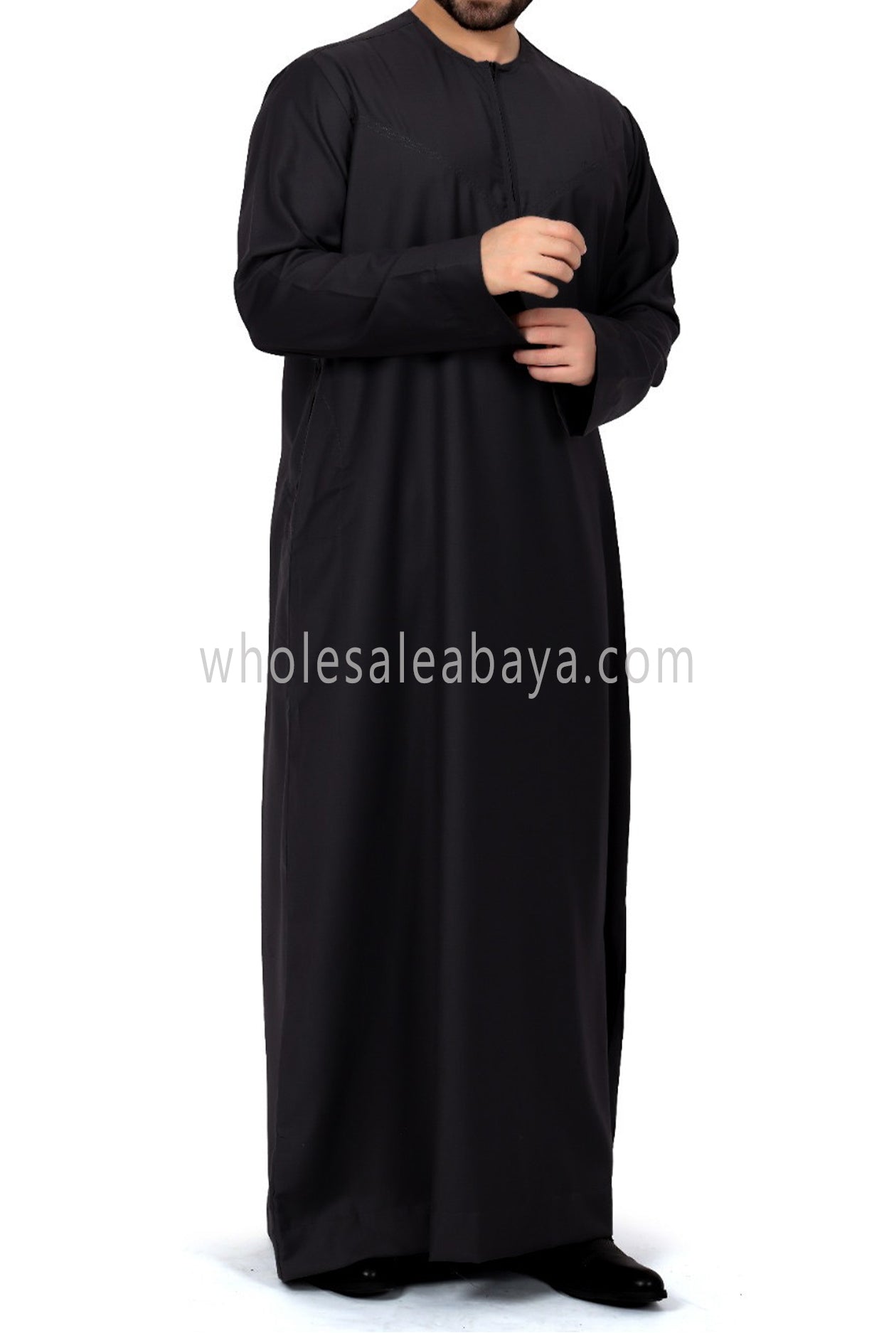 Men's Classic Plain Omani Thoube With Front Zip Black