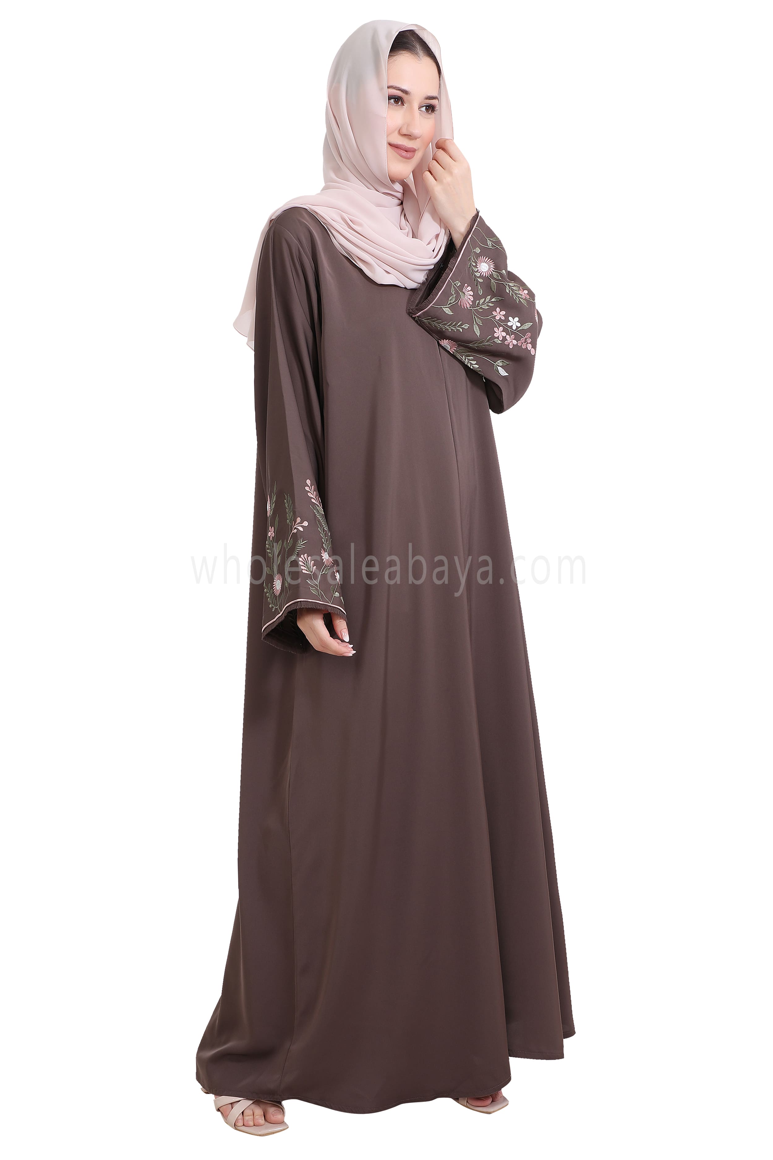 Nida Open Abaya With Embroidered Sleeves