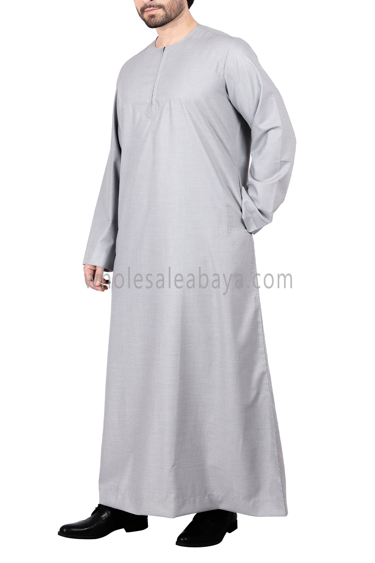 Men's Classic Plain Omani Thoube With Front Zip Light Grey