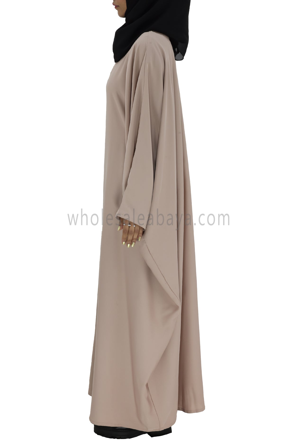 Plain Closed Butterfly Abaya With Inner Belt Ivory Colour
