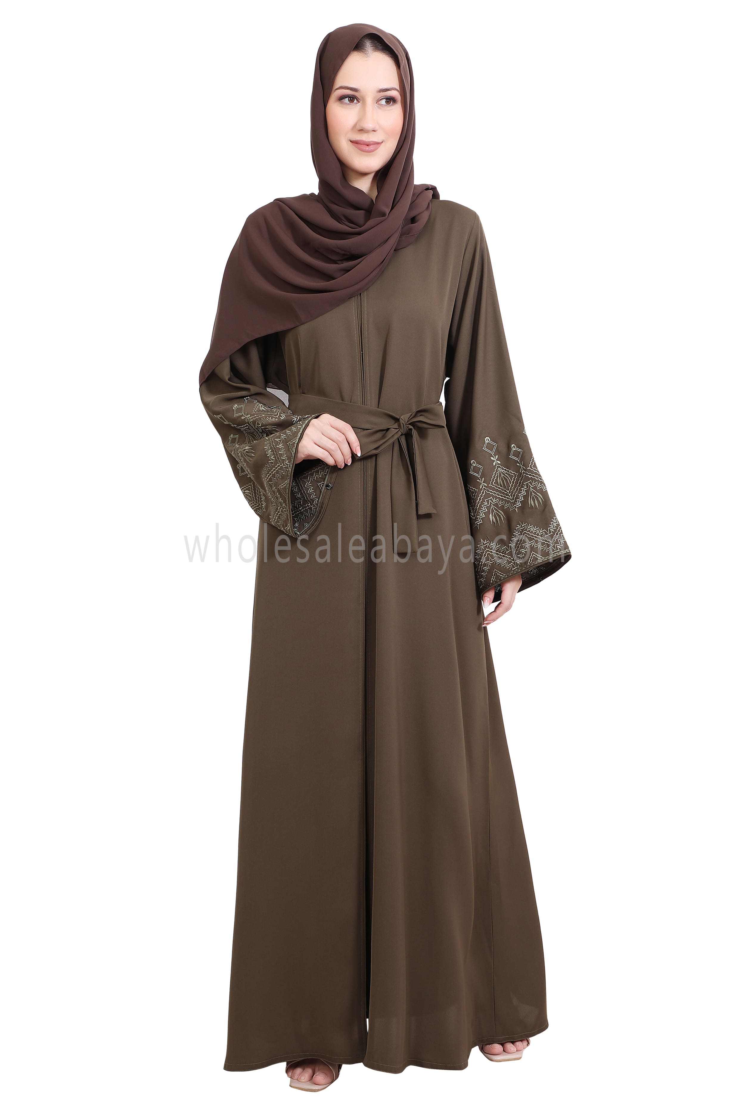 Nida Open Abaya With Embroidered Sleeves