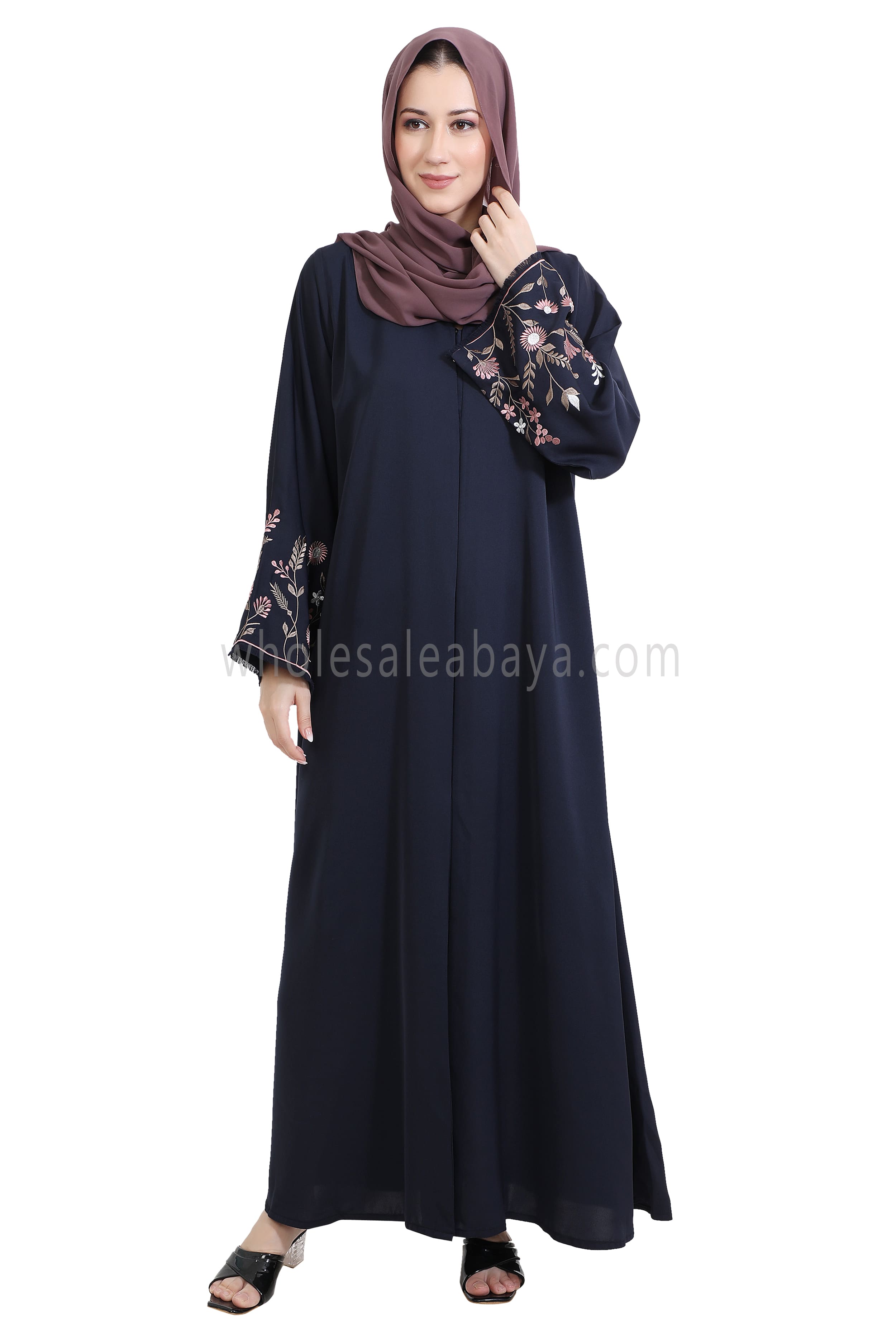 Nida Open Abaya With Embroidered Sleeves