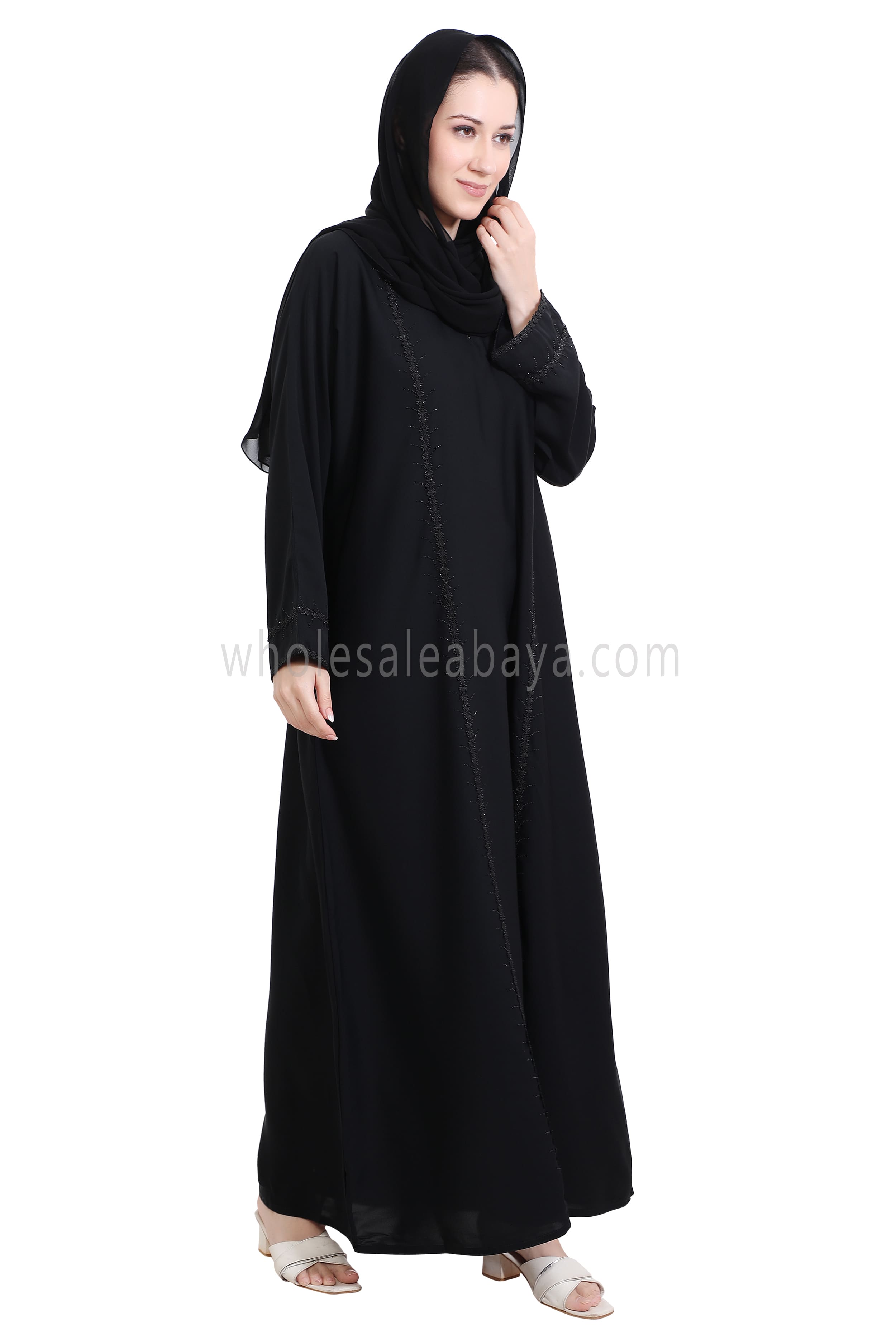 Closed Abaya with Lace and stonework