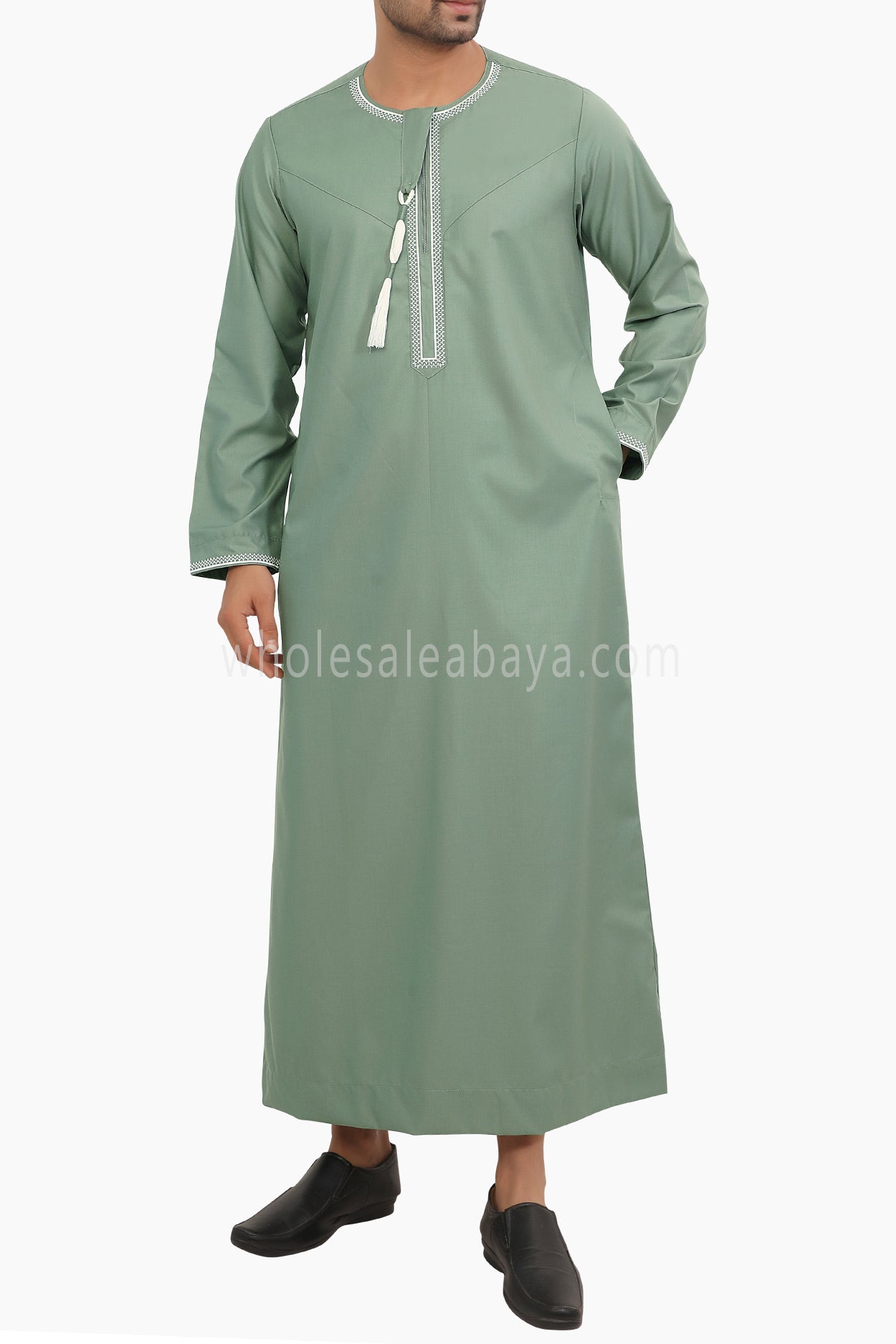 Men's Embroidered Omani Thoube With Tassel 90074 Pistachio Green