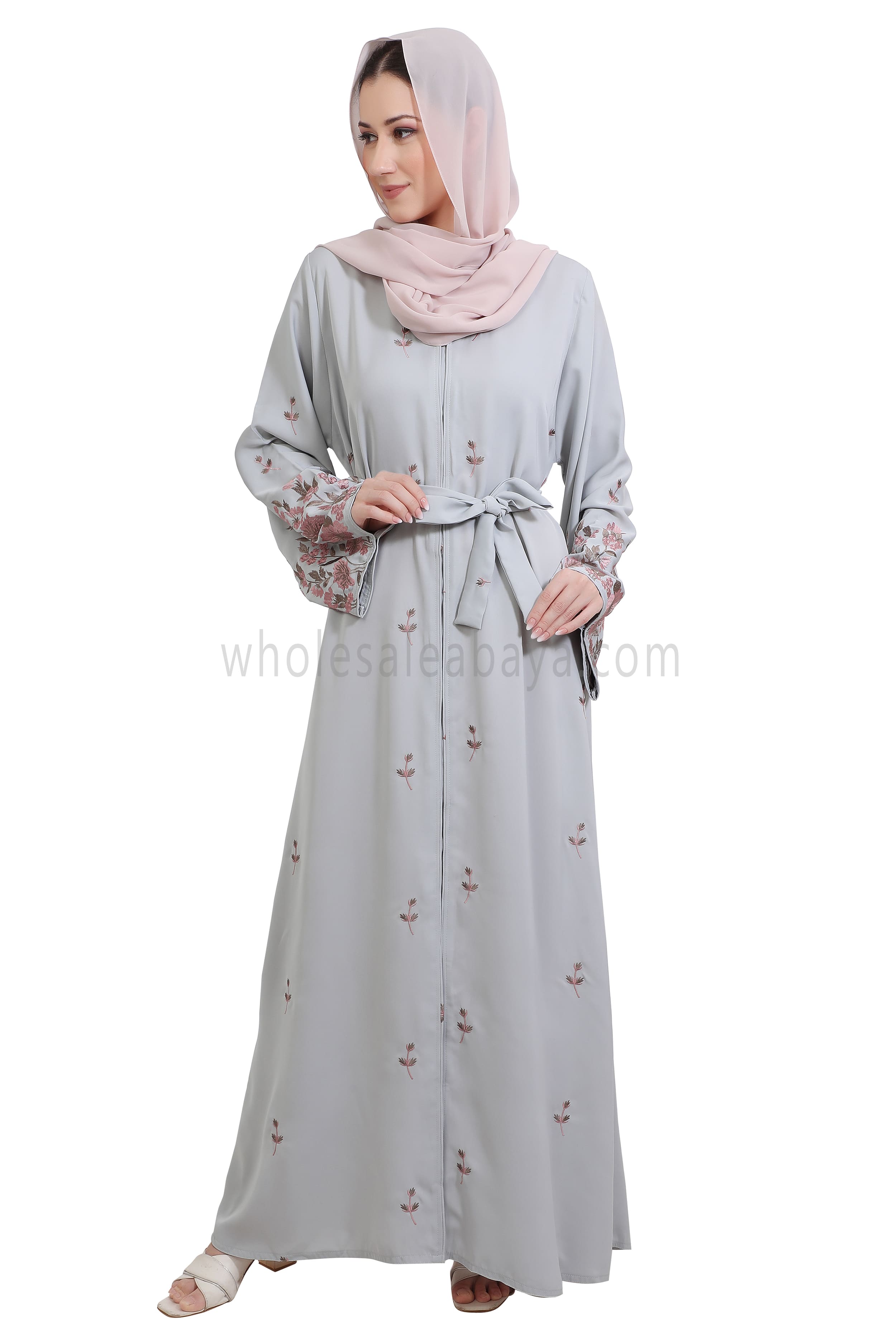 Nida Open Abaya With Motif Embroidery And Embroidered Sleeves