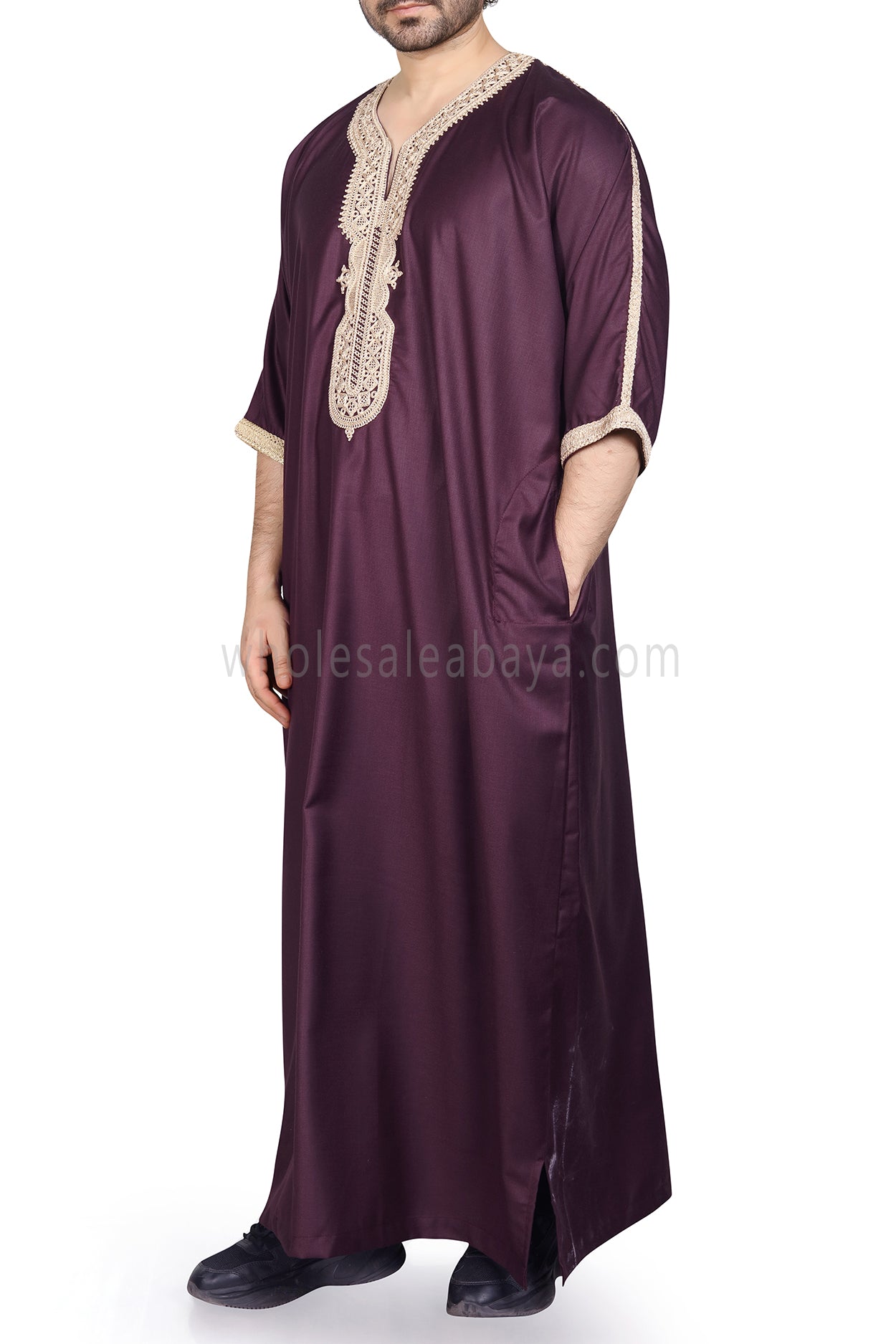 Men's Moroccan Thoube with Exquisite Embroidery Burgundy