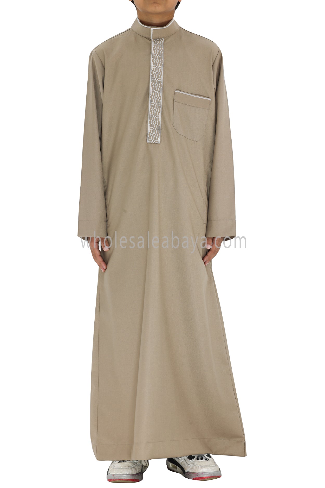 Boy's Elegant Collar Thoube With Embroidery Caramel Brown