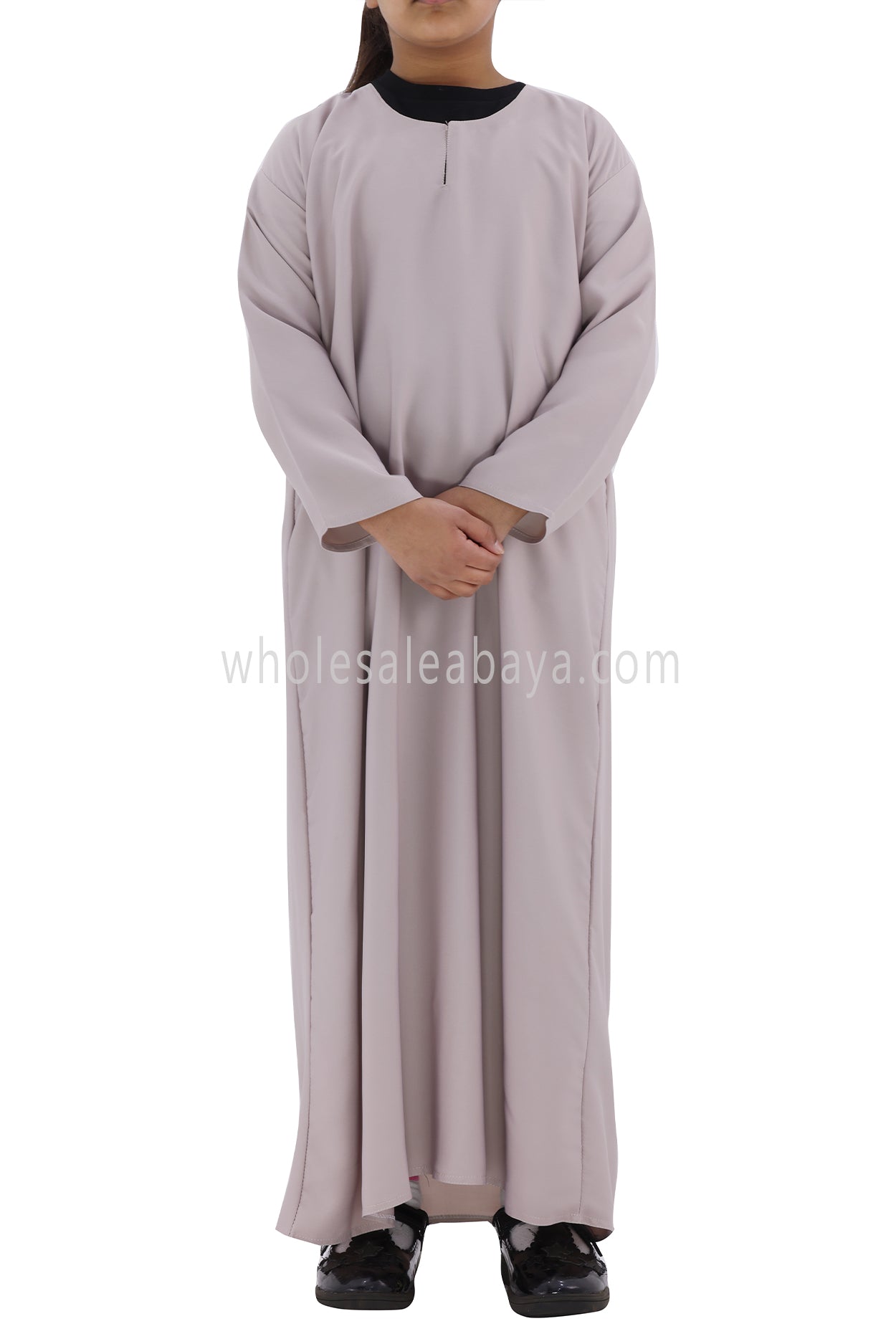 Girls Closed Plain Abaya With Straight Cut