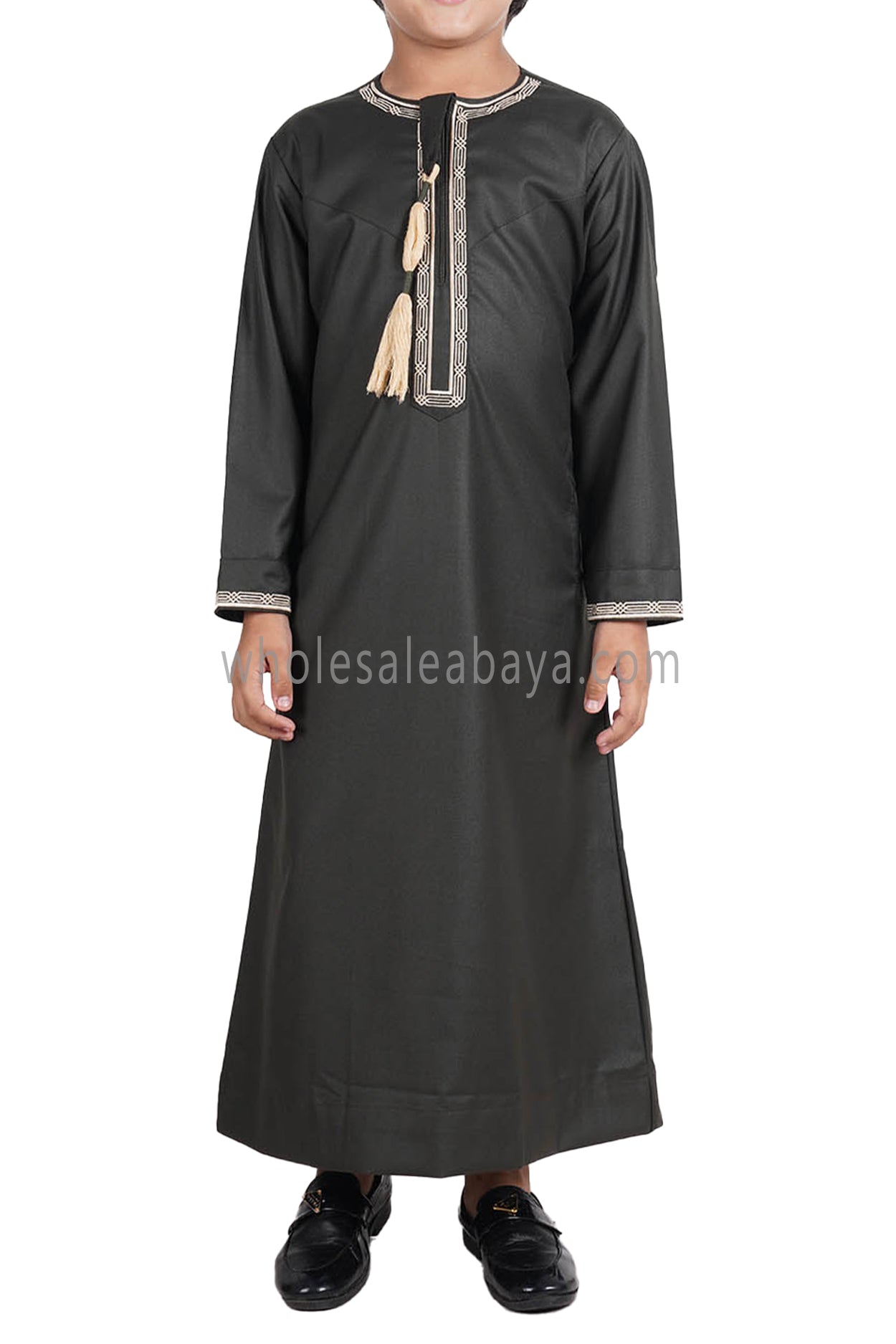 Boy's Omani Thoube With Designer Embroidery and Tassel Dark Green